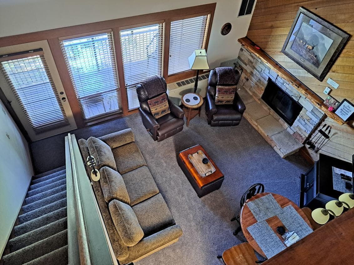Photo 4 of 18575 SW Century Drive Drive, 933