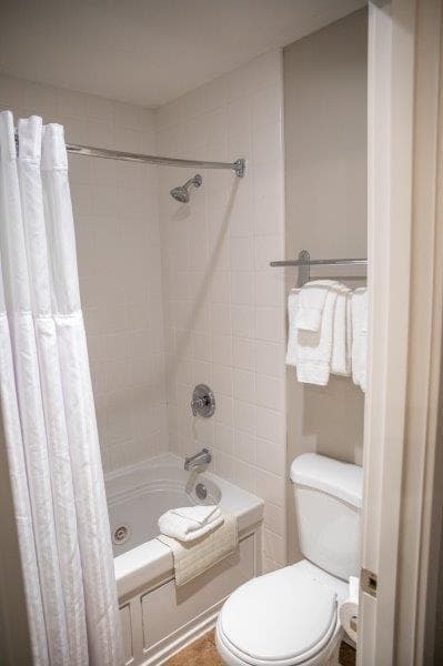 Photo 4 of 18575 SW Century Drive, 1135 F