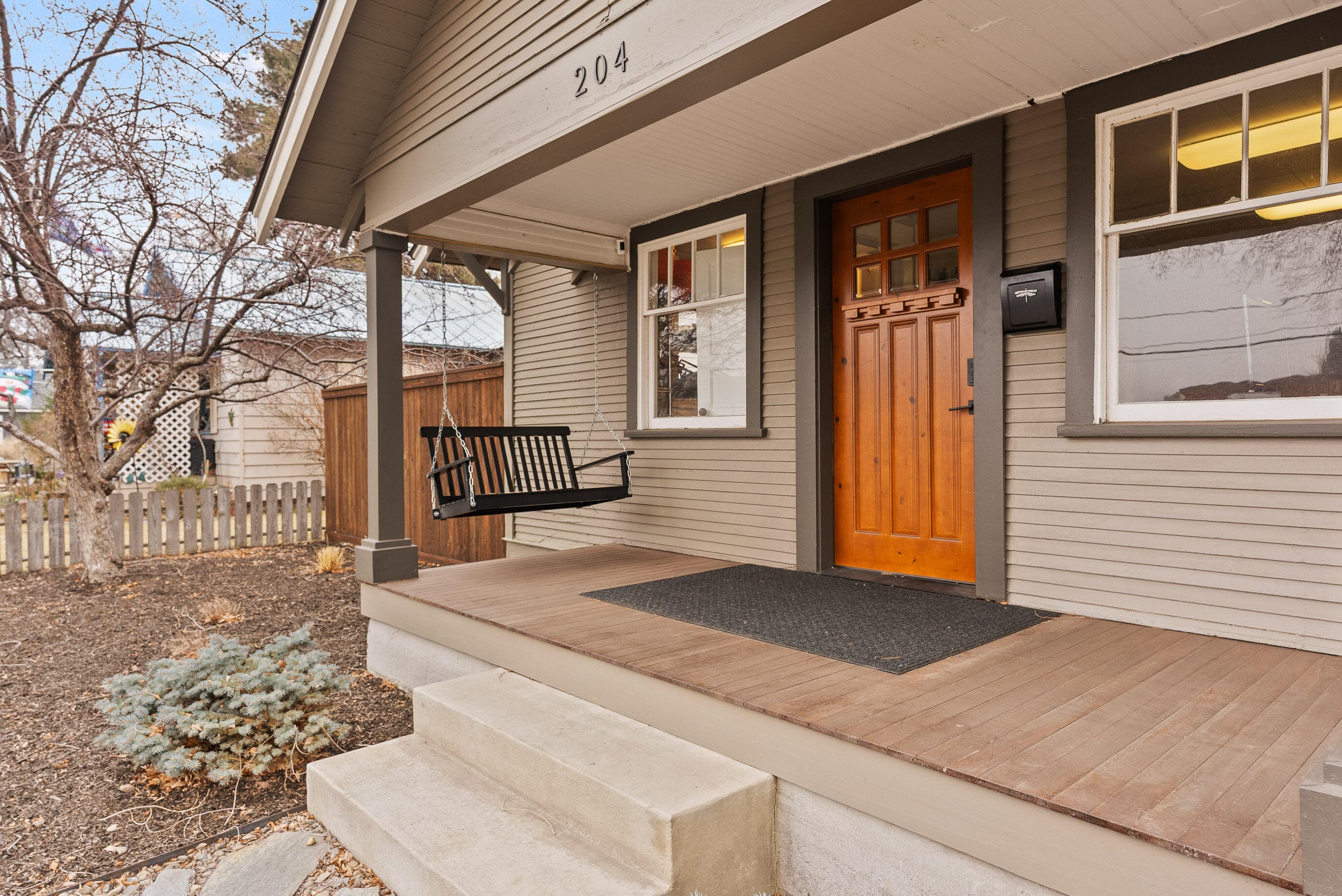 Photo 4 of 204 NE 4th Street