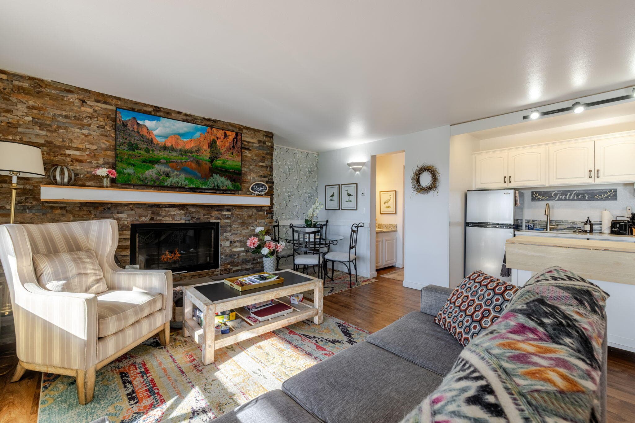 Photo 3 of 18575 SW Century Drive, 1237/1238