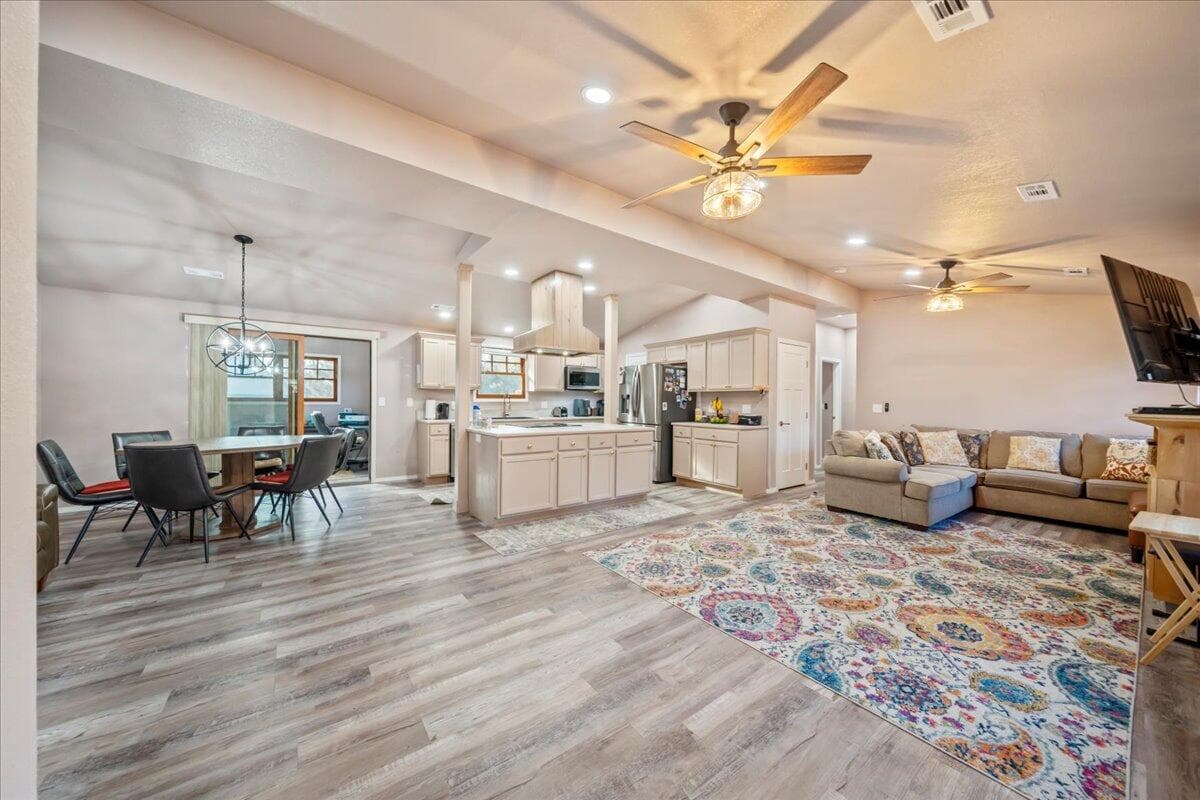 Photo 4 of 20809 SE Westview Drive