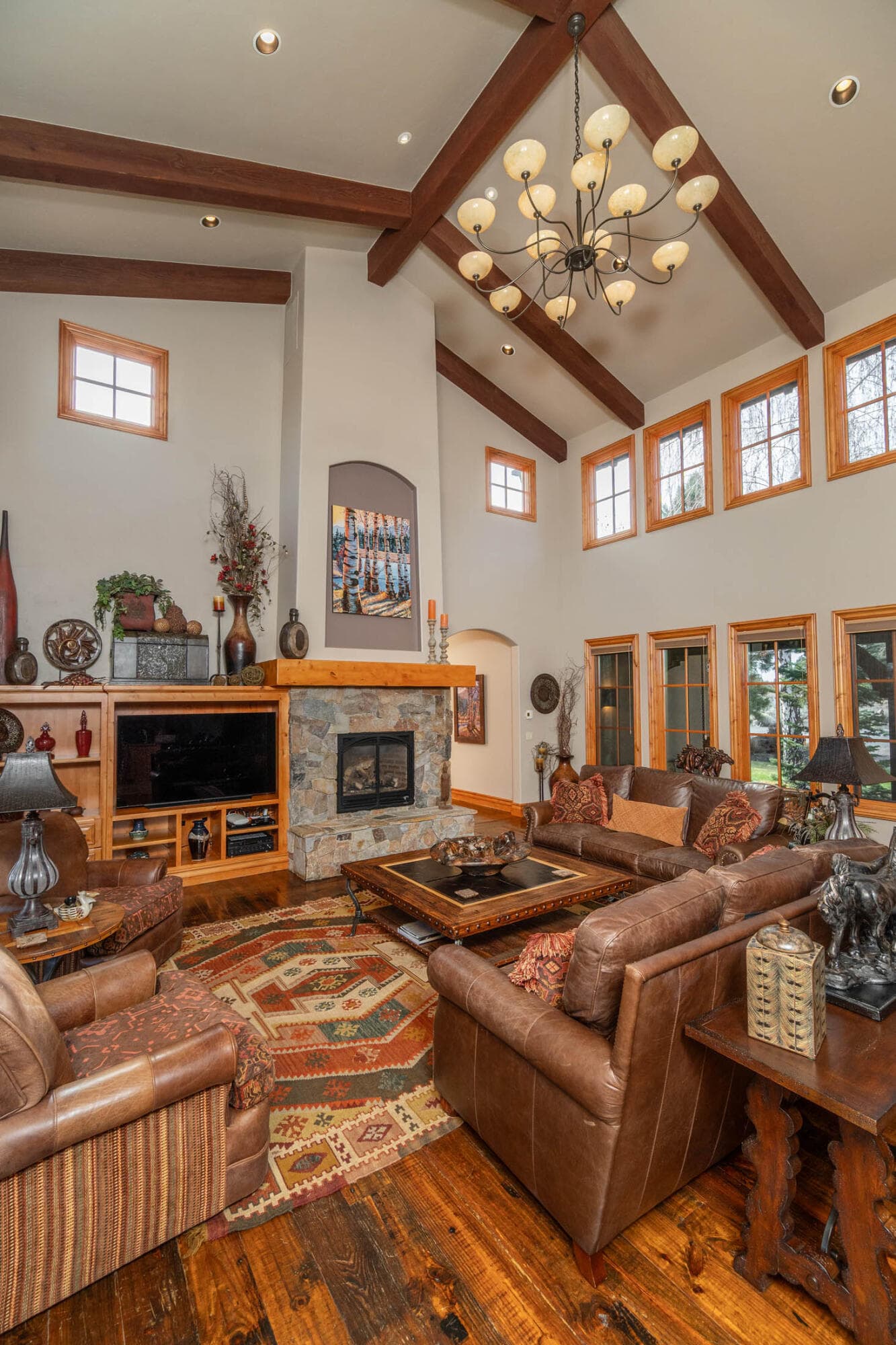 Photo 4 of 23098 Watercourse Way