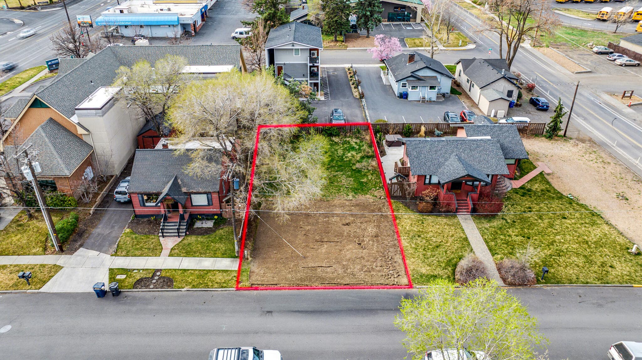 Photo 3 of 225 SE Urania Lane