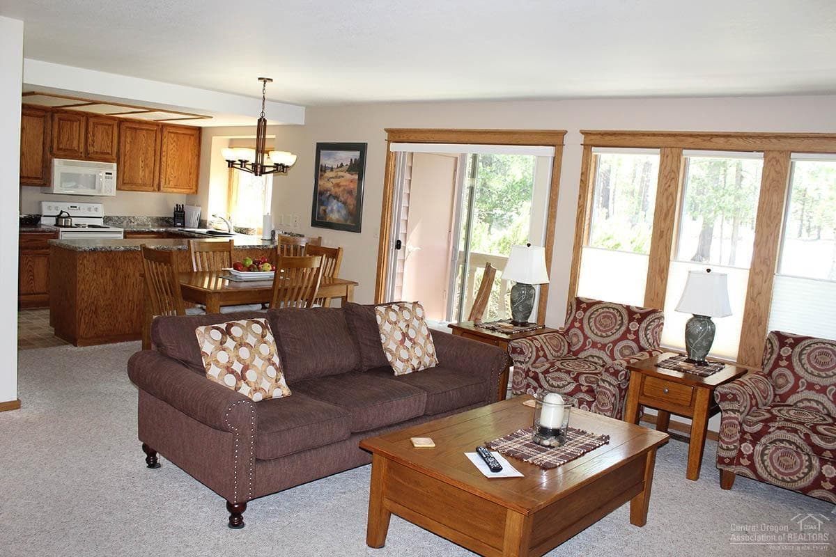 Photo 3 of 57307 Beaver Ridge Loop, 7D