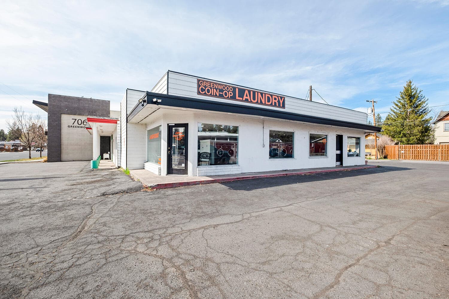 Primary photo of 734 NE Greenwood Avenue