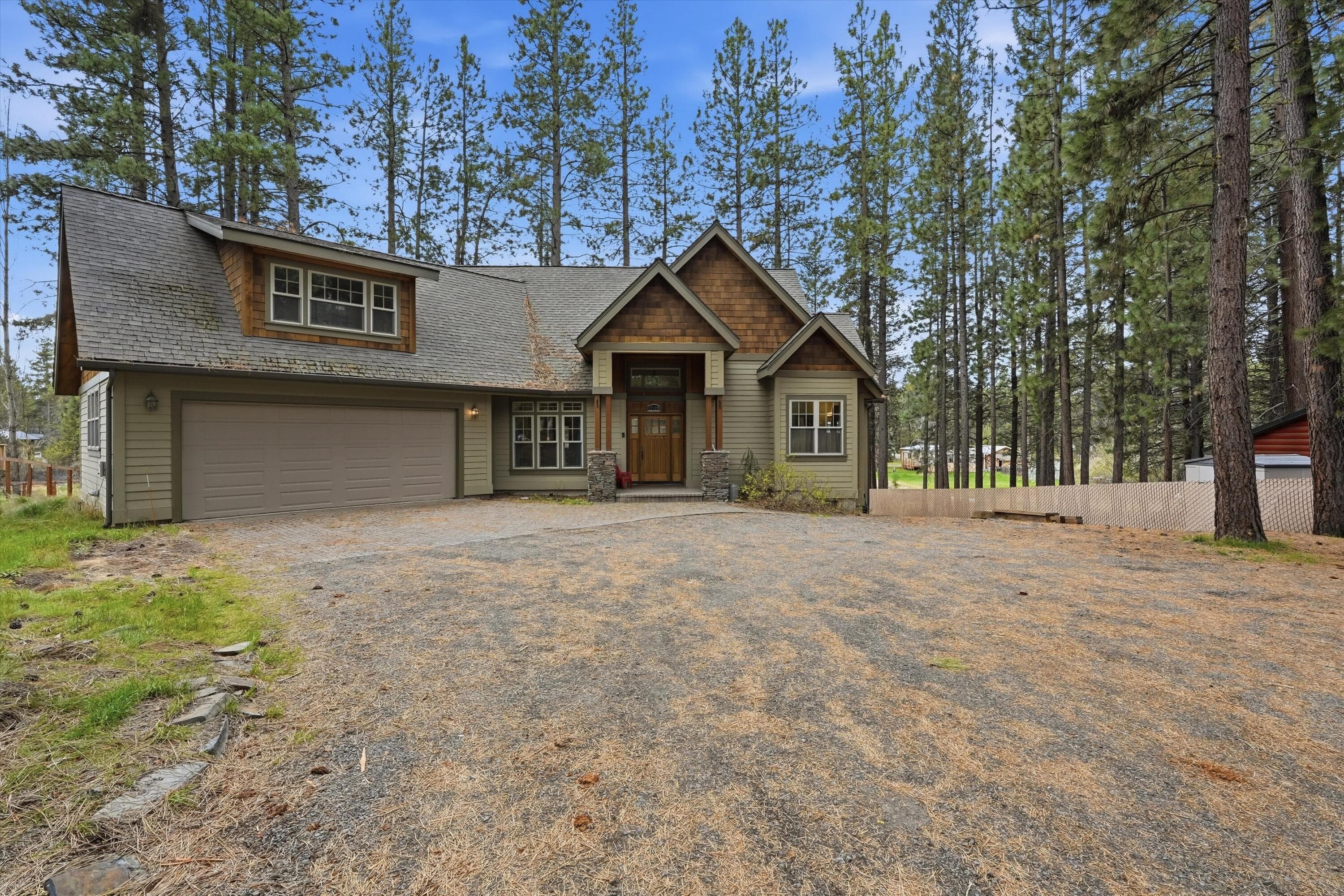 Photo 2 of 17179 Island Loop Way