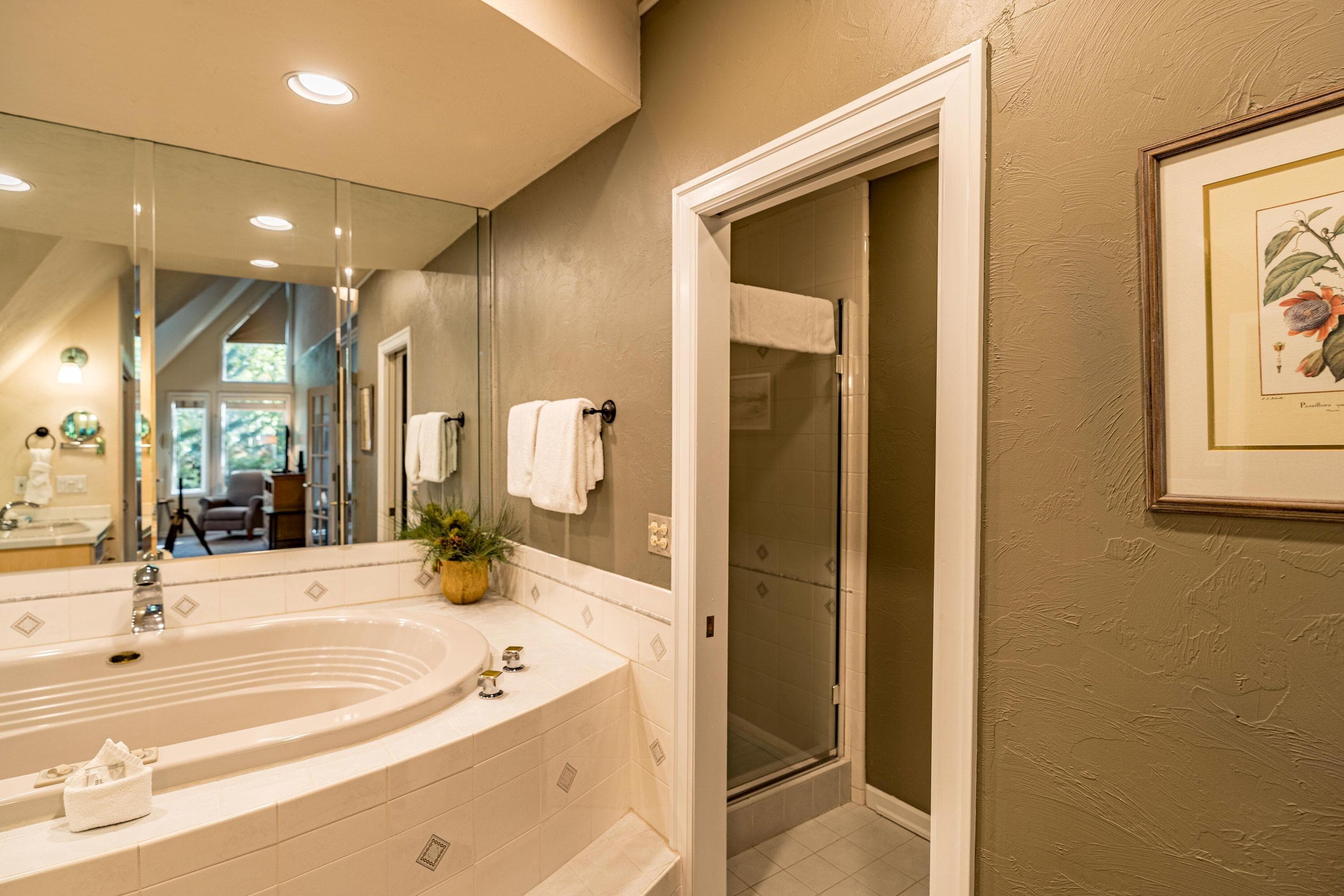 Photo 16 of 57022 Peppermill Circle, 21E