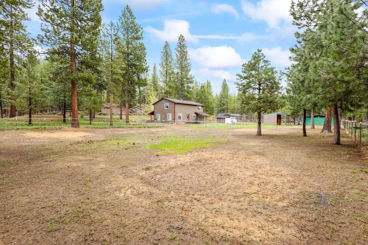 Photo 4 of 16378 Whitetail Lane