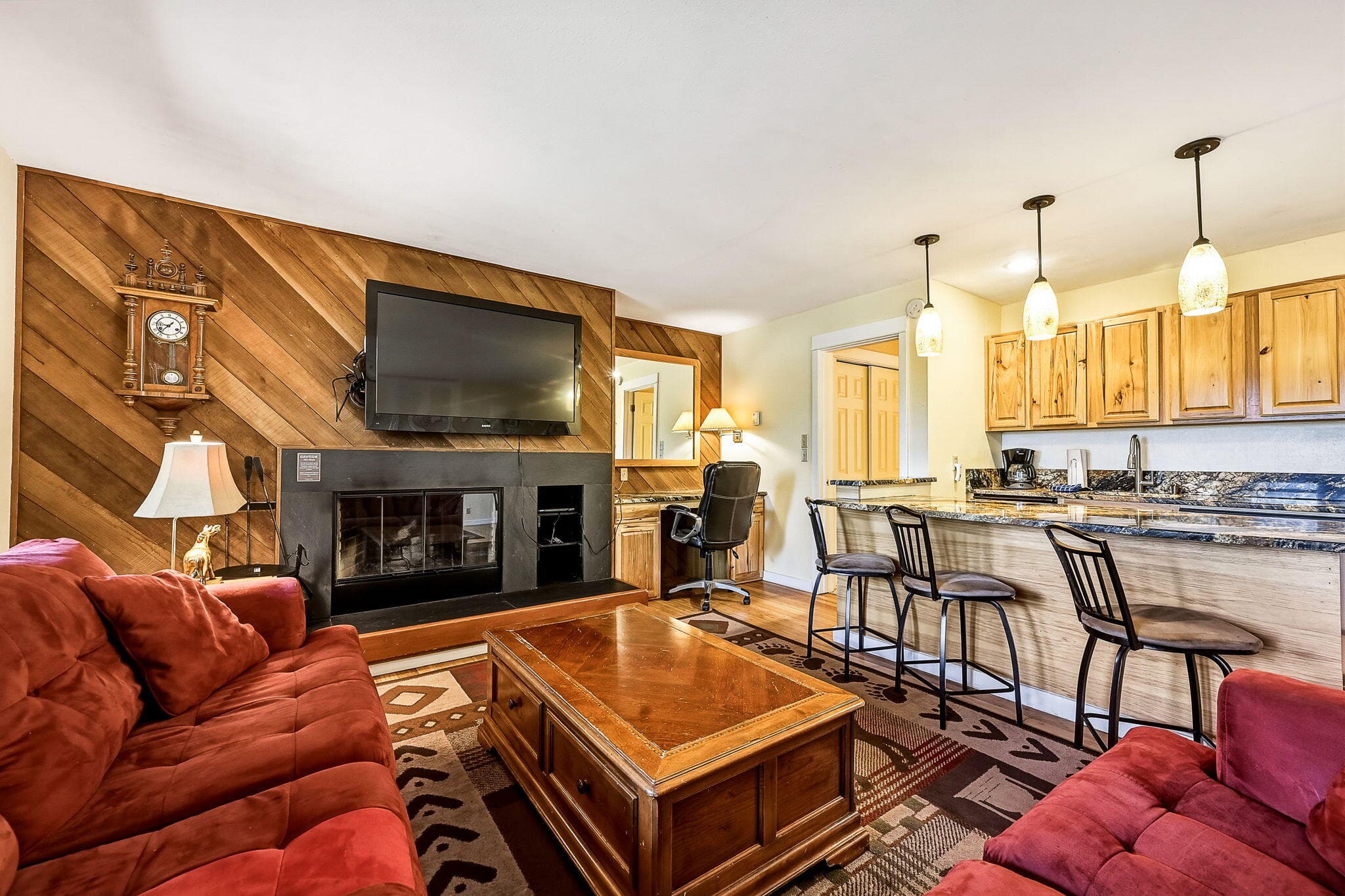 Photo 3 of 18575 SW Century Drive, #232