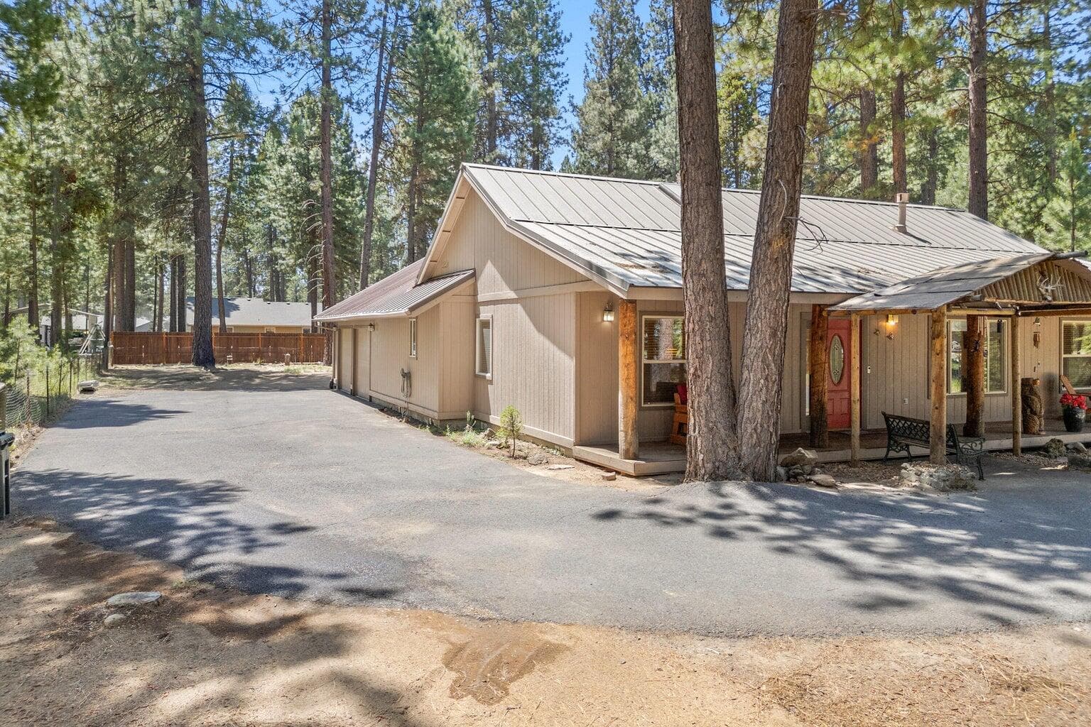 Photo 32 of 17149 Norwalk Road