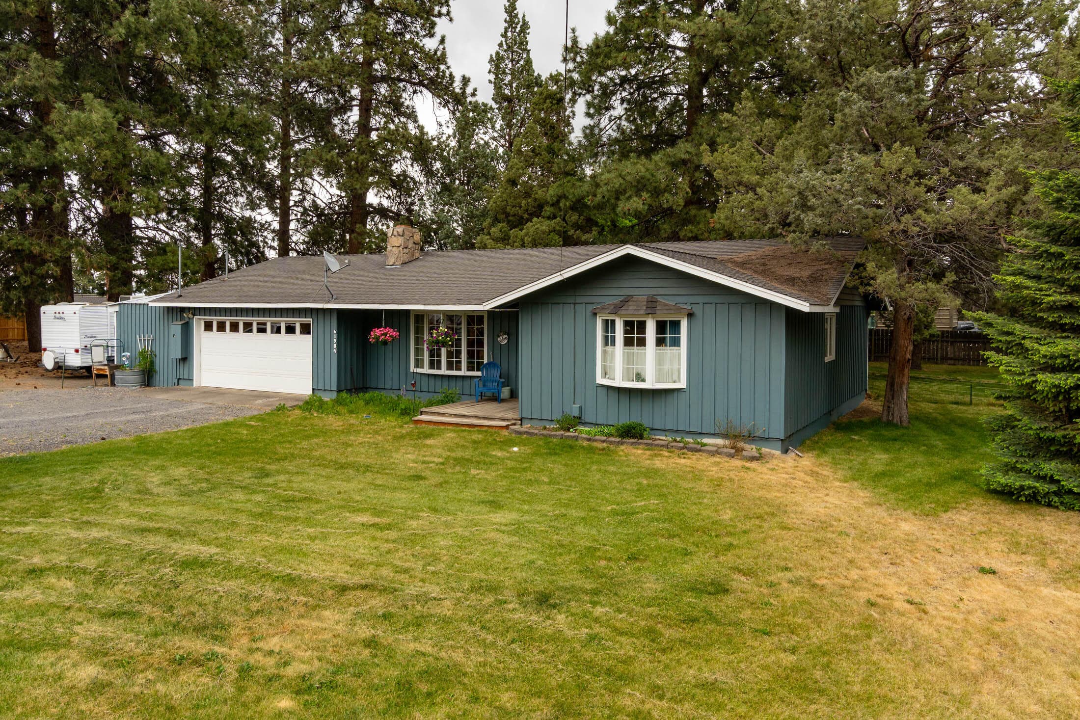 Photo 4 of 61984 Pettigrew Road