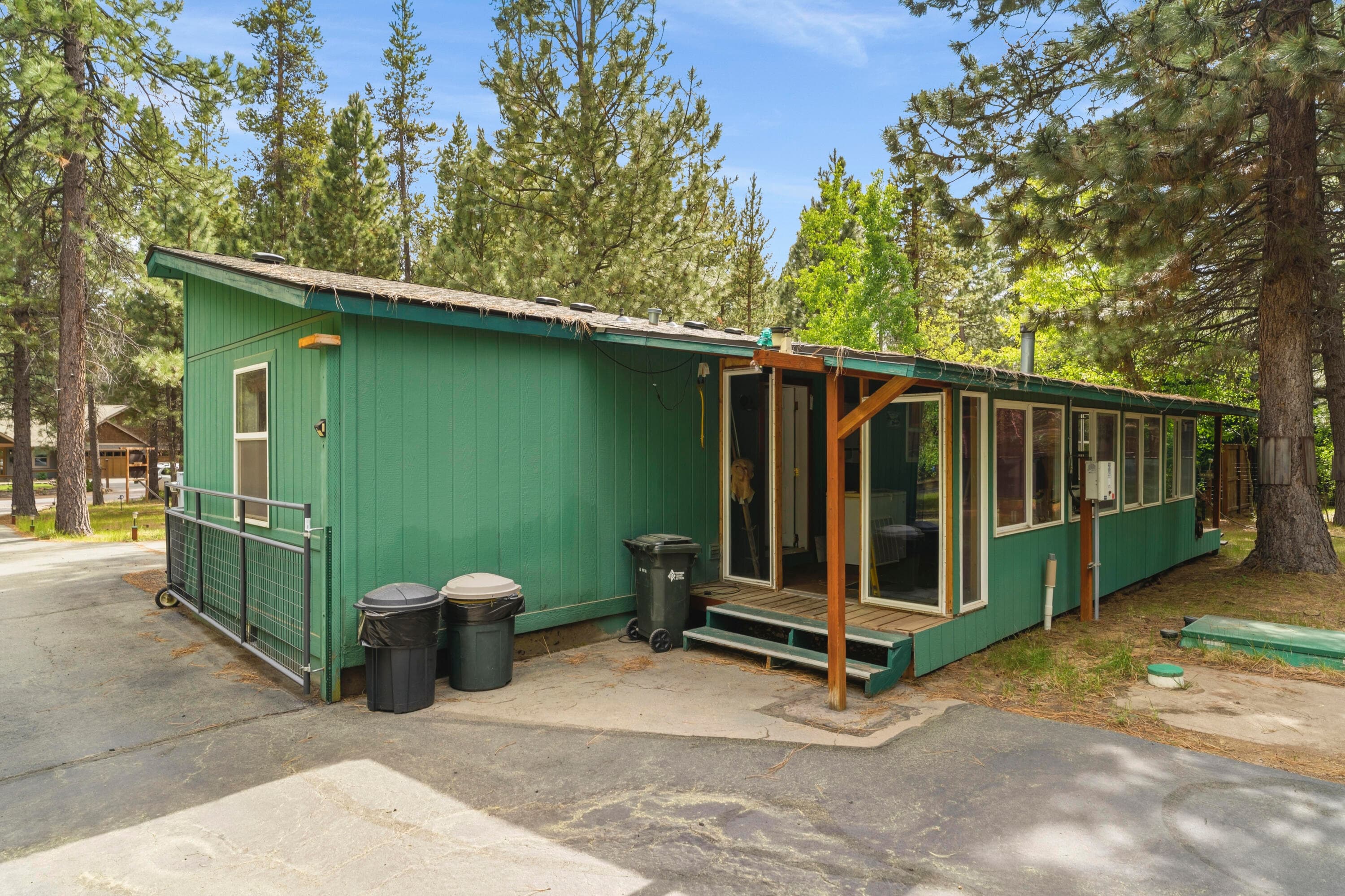 Primary photo of 16928 Covina Road