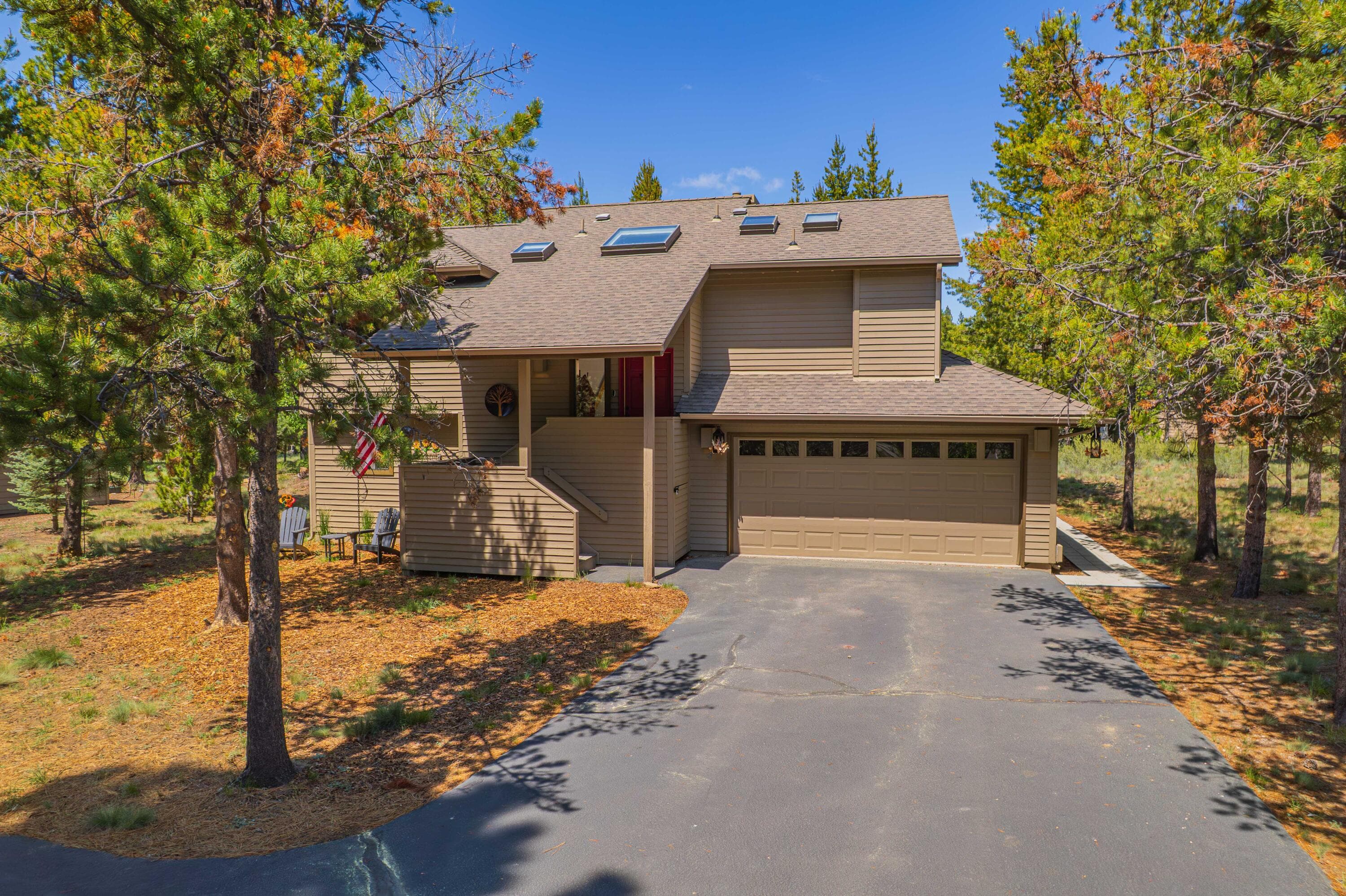 Photo 4 of 17916 Sandtrap Lane
