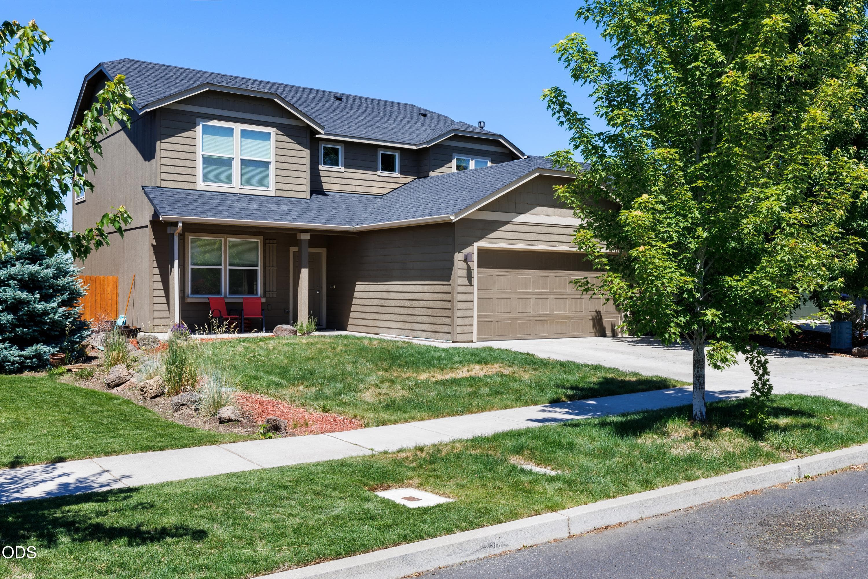 Photo 3 of 21382 NE Eagle Crossing Avenue