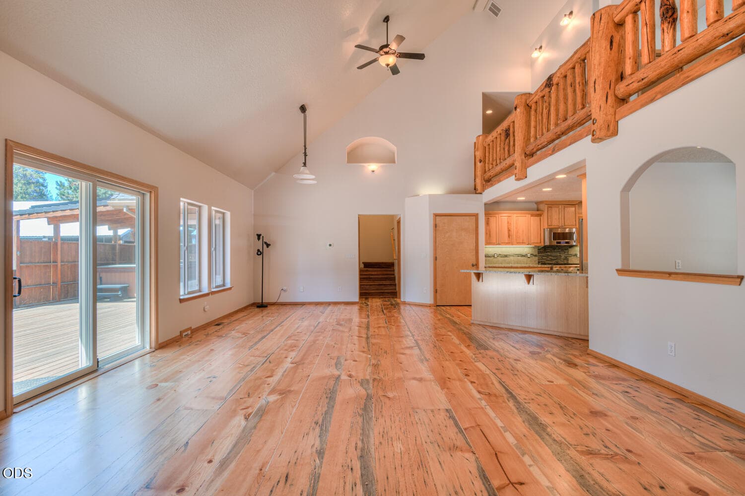 Photo 3 of 17879 Kodiak Lane