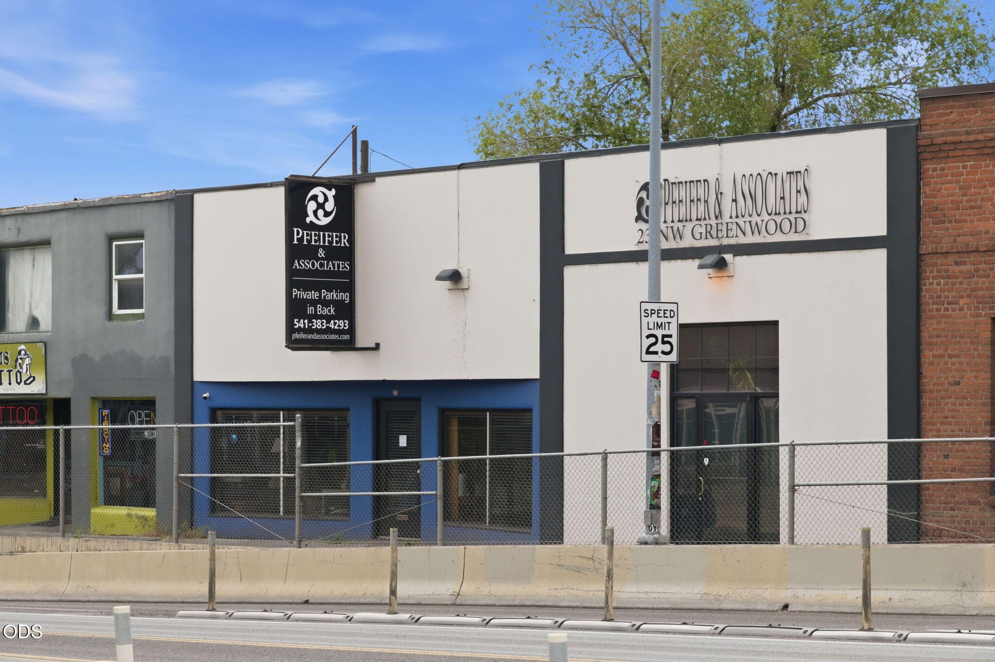 Photo 32 of 23 NW Greenwood Avenue
