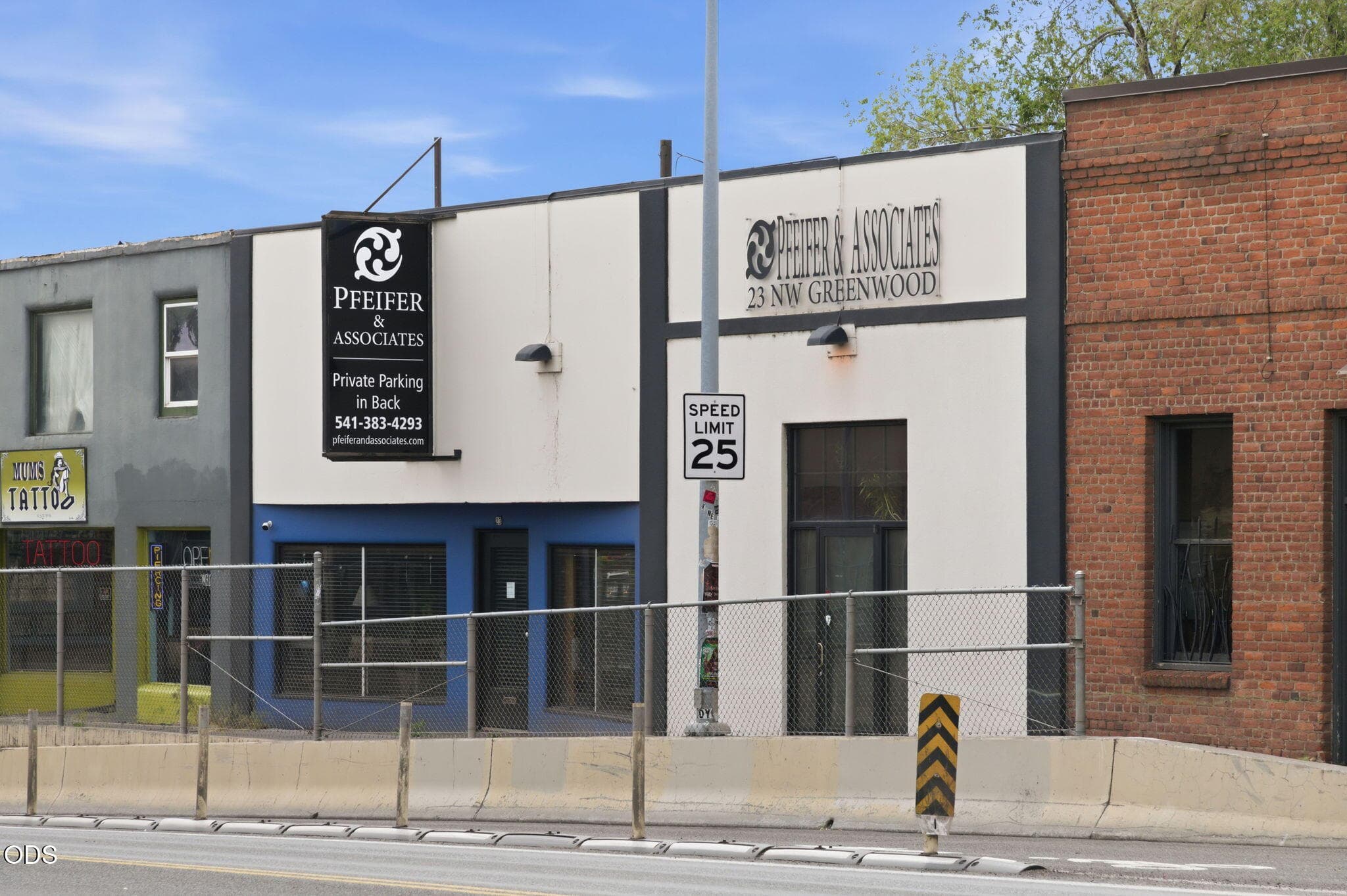 Photo 33 of 23 NW Greenwood Avenue