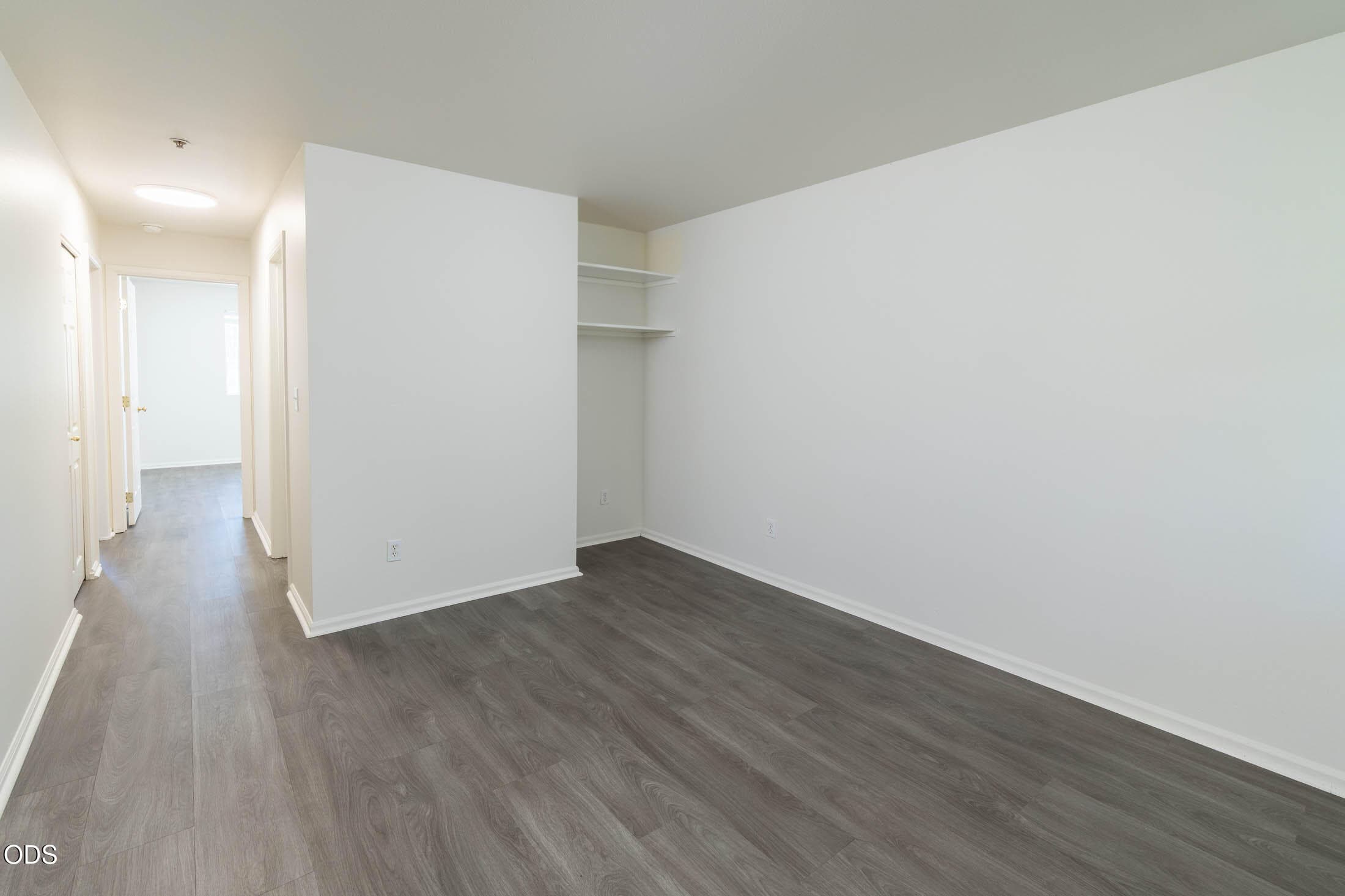 Photo 3 of 1031 SE 4th Street, APT 23