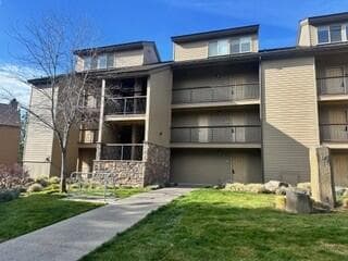 Photo 3 of 18575 SW Century Drive, 1731, 1732