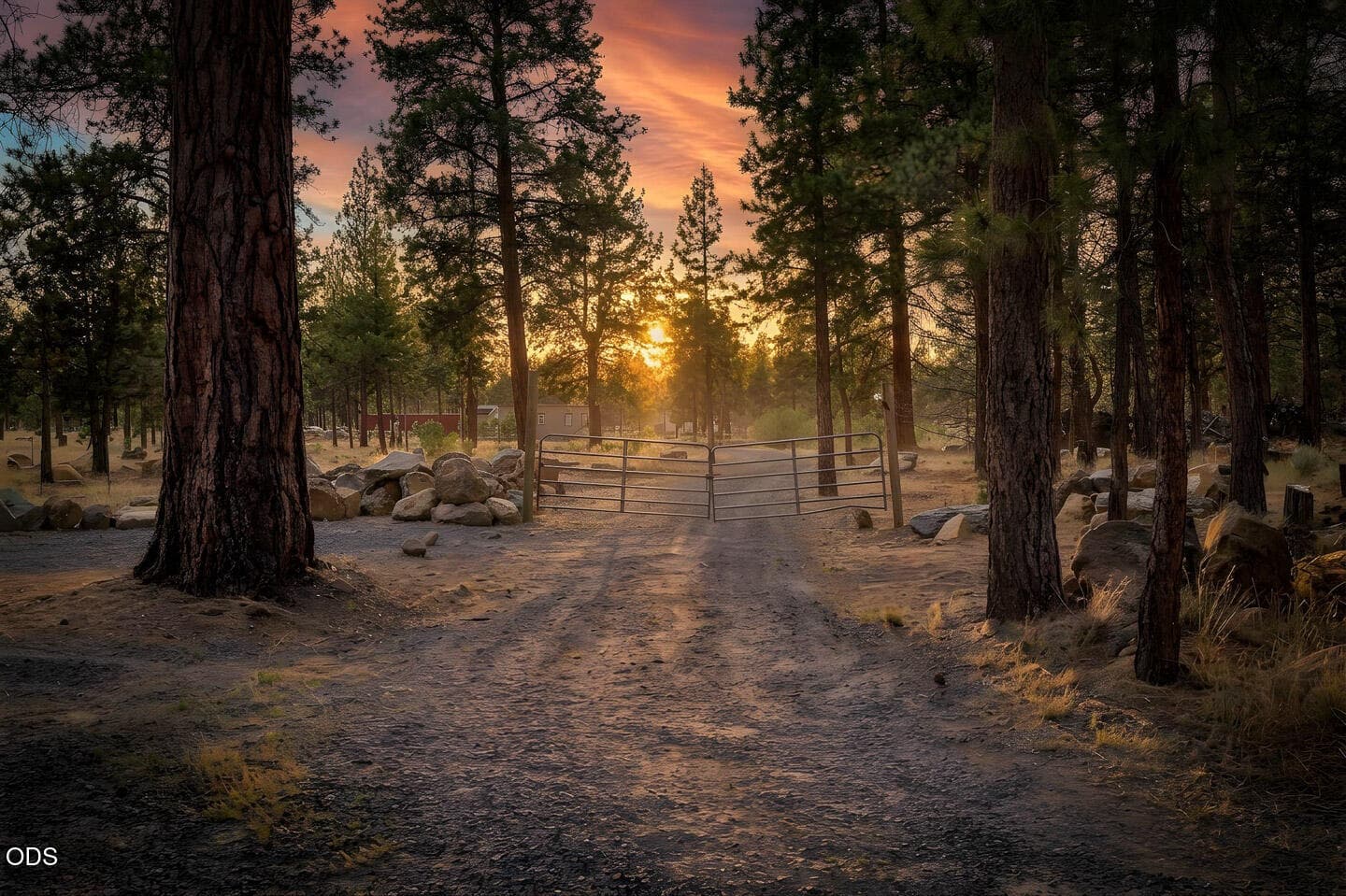 Photo 4 of 18705 Tumalo Reservoir Road