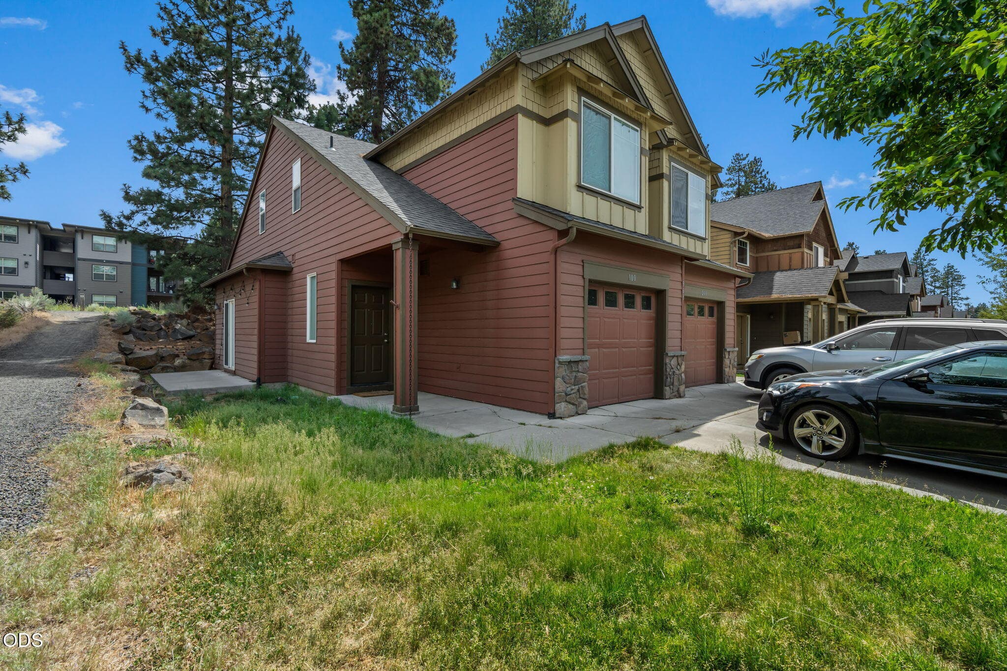 Photo 2 of 363 SW Garfield Avenue