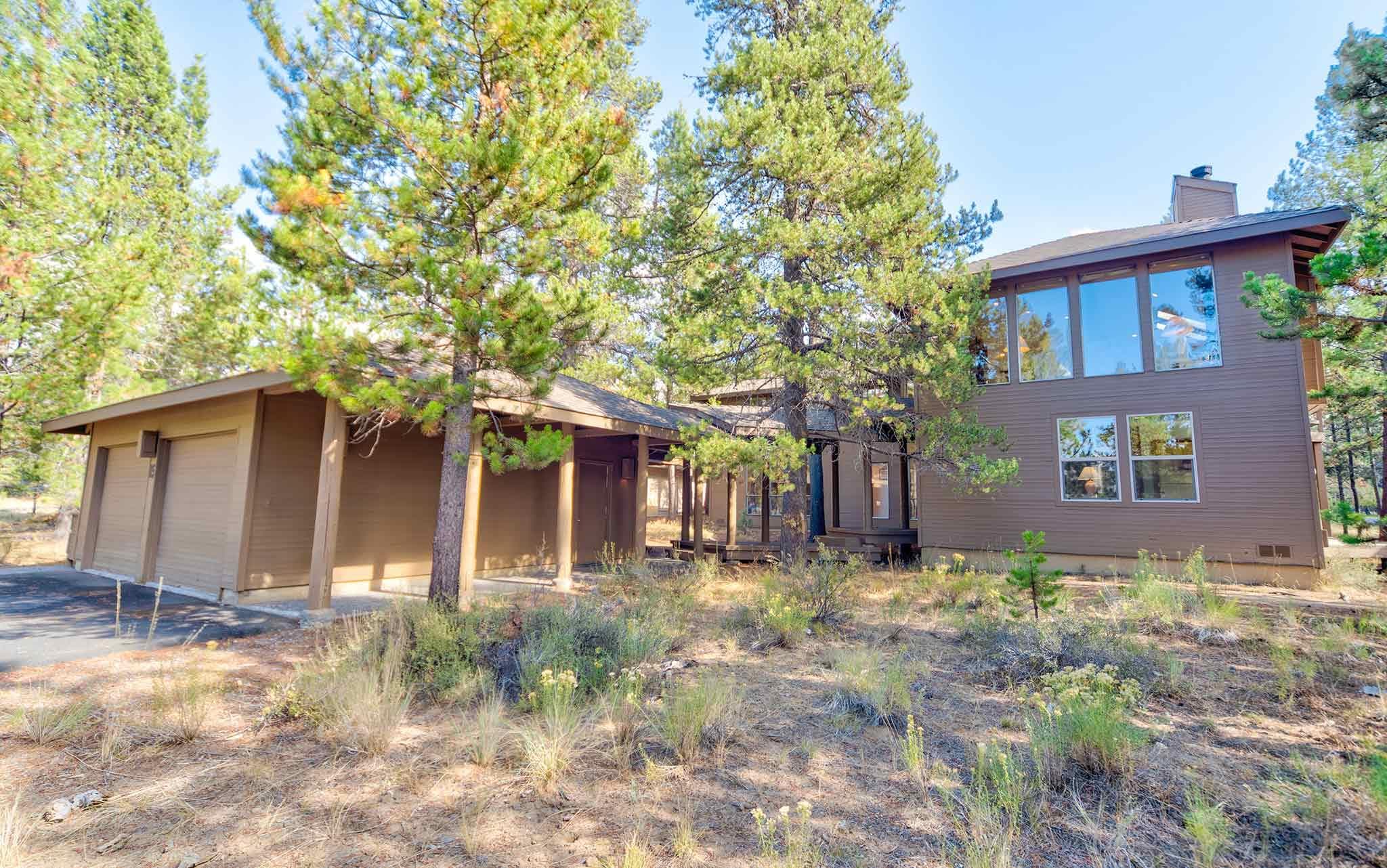 Primary photo of 57598 White Elm, 15