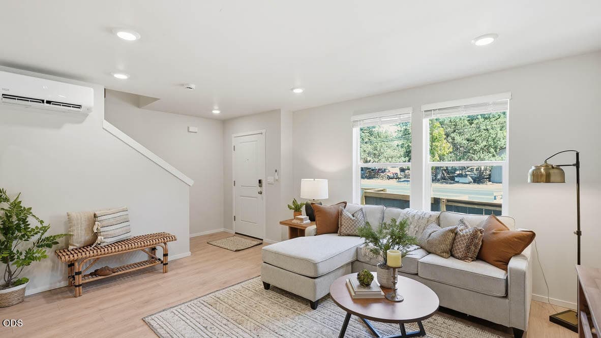 Photo 4 of 61225 Parrell Road