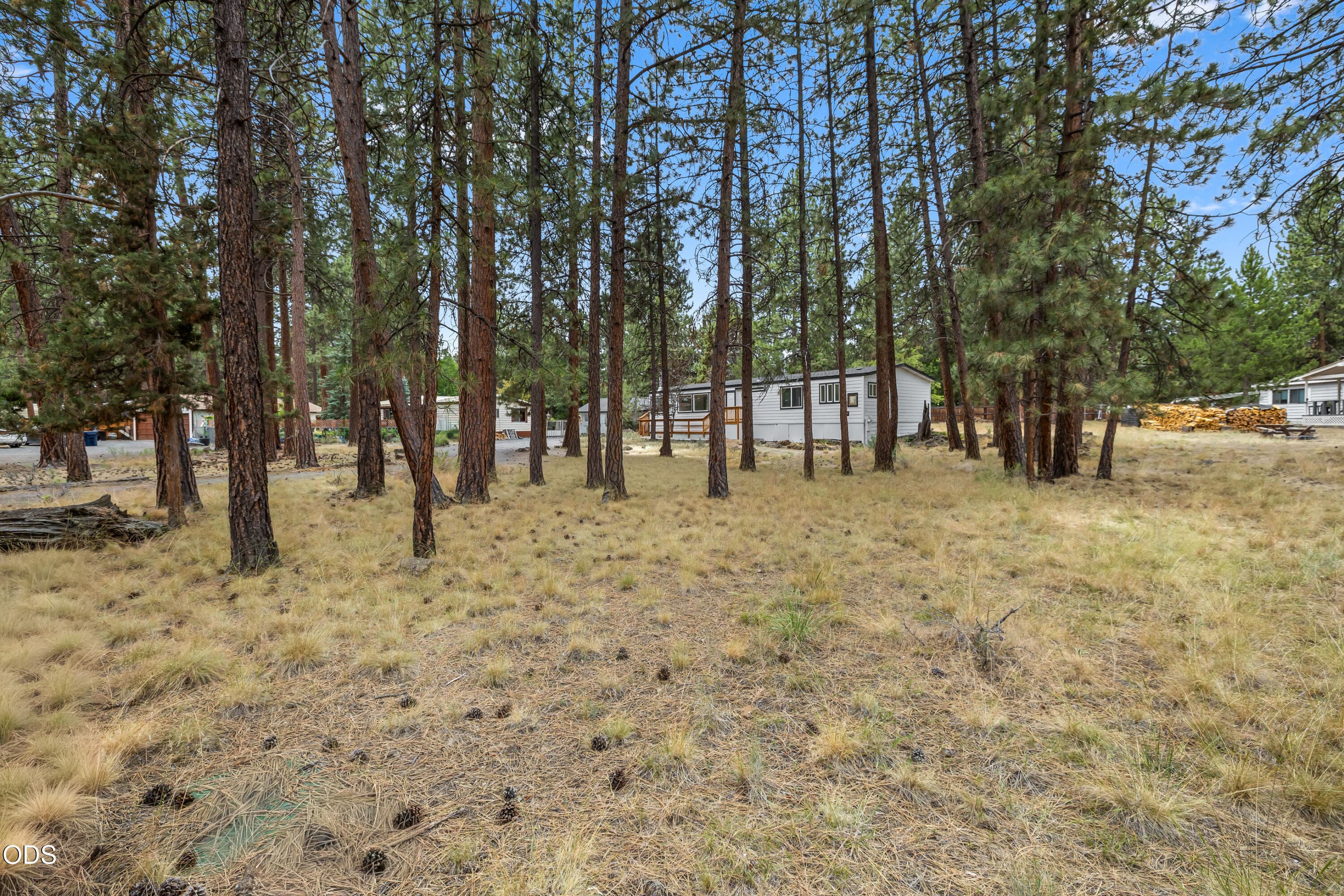 Photo 40 of 61057 Chuckanut Drive