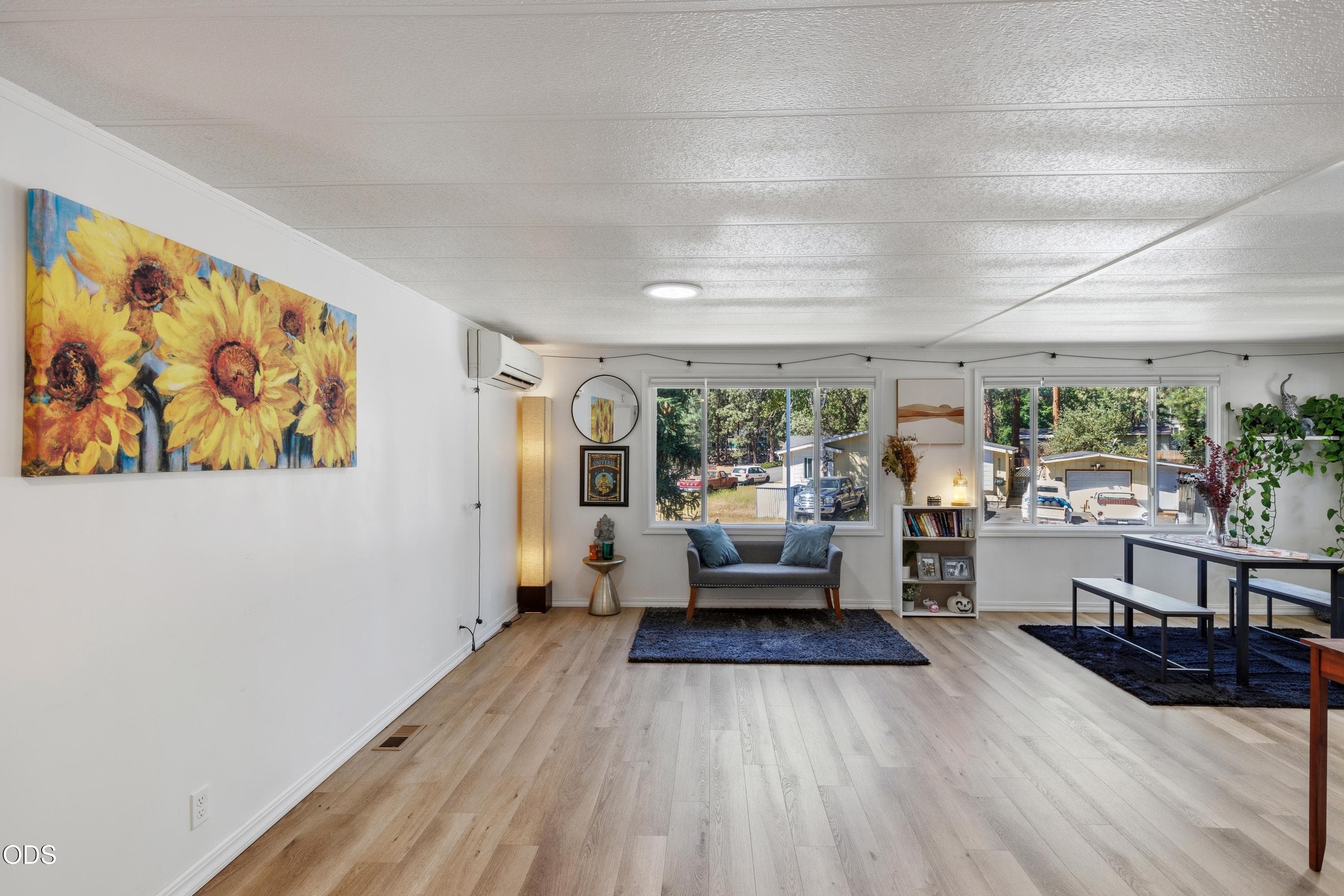 Photo 4 of 60944 McMullin Drive