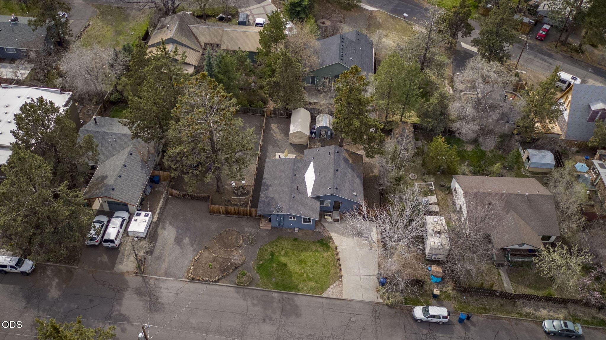 Photo 20 of 475 SE Douglas Street