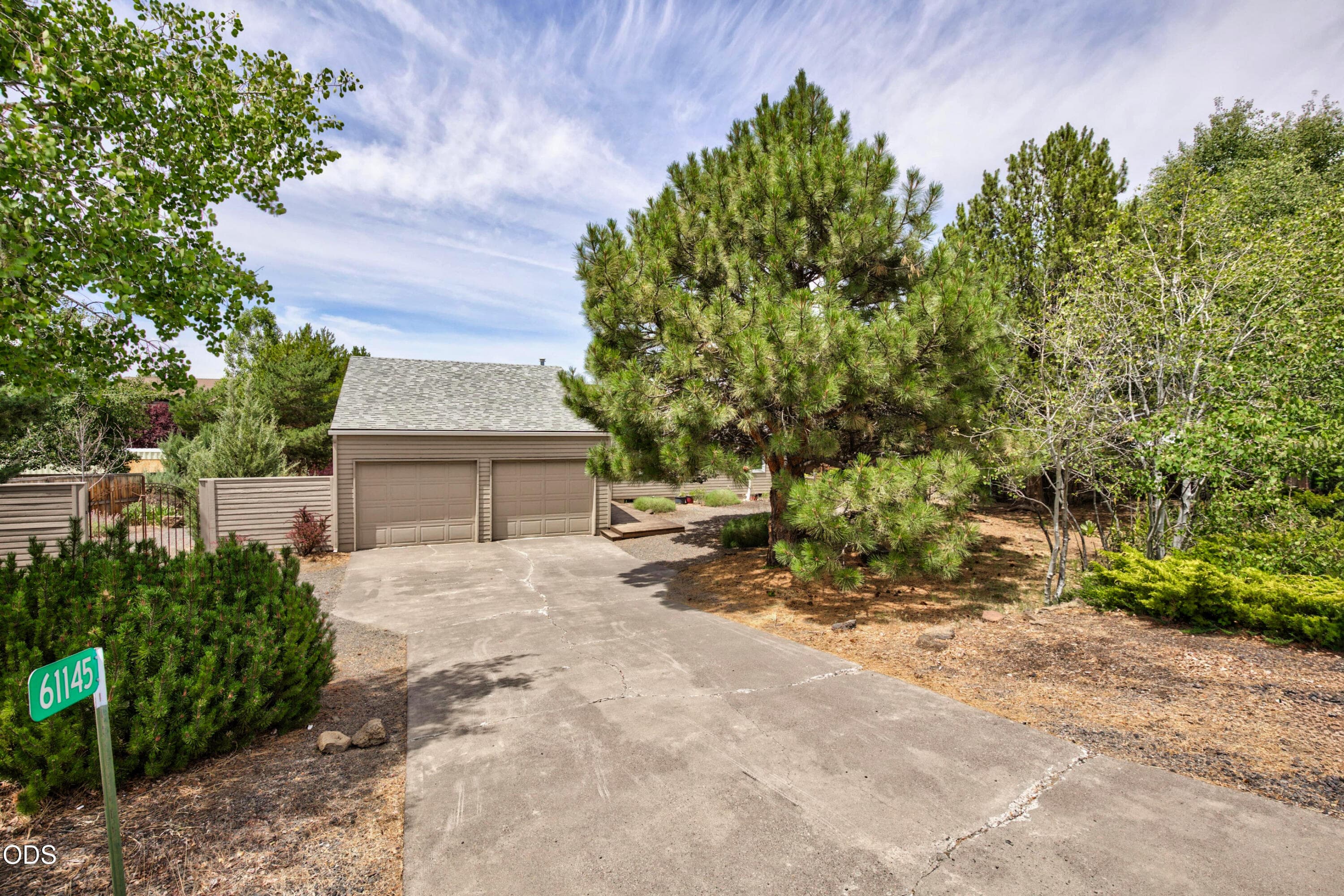 Photo 4 of 61145 Ladera Road