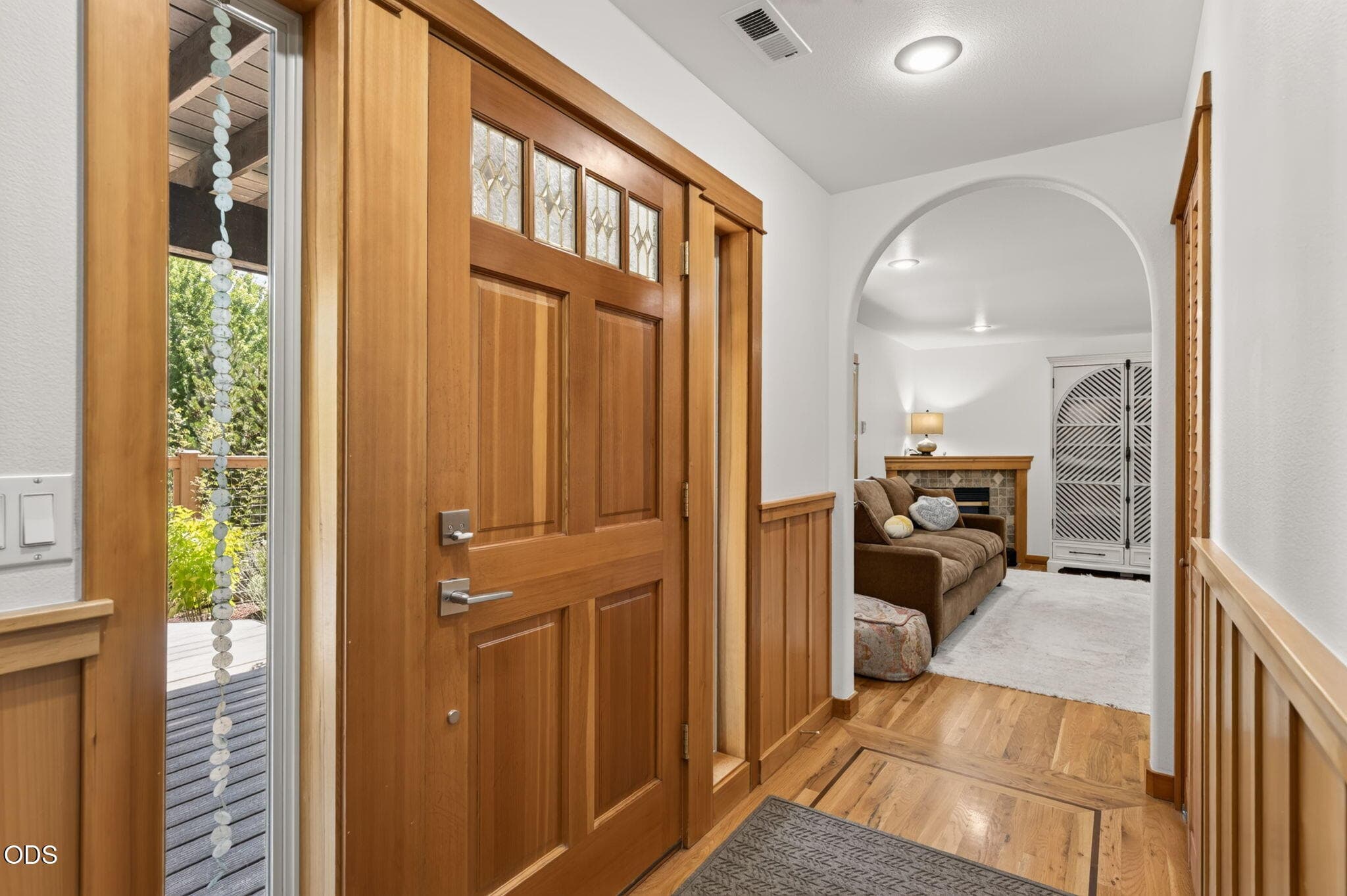 Photo 39 of 577 NW Greyhawk Avenue