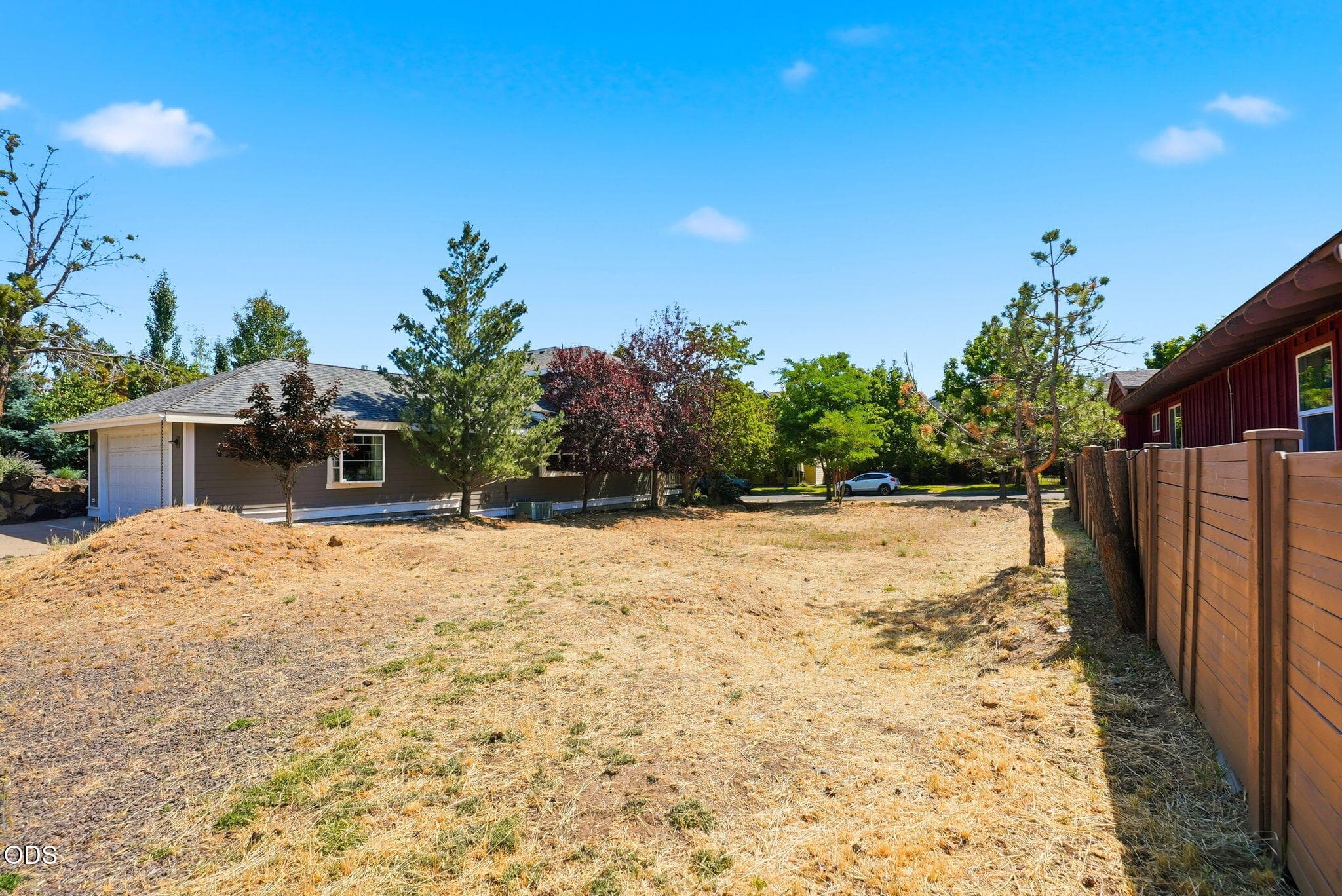Photo 12 of 63213 Logan Avenue