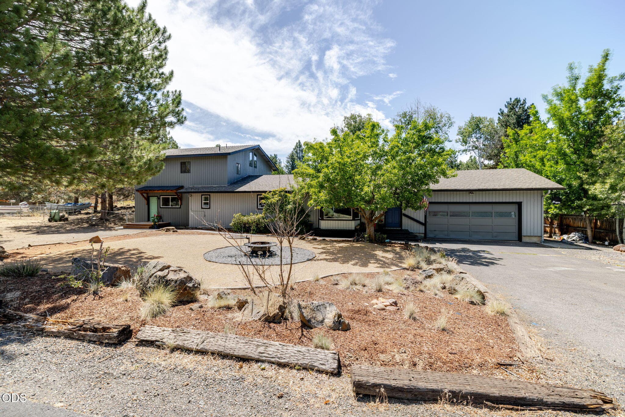 Photo 2 of 21035 Clairaway Avenue