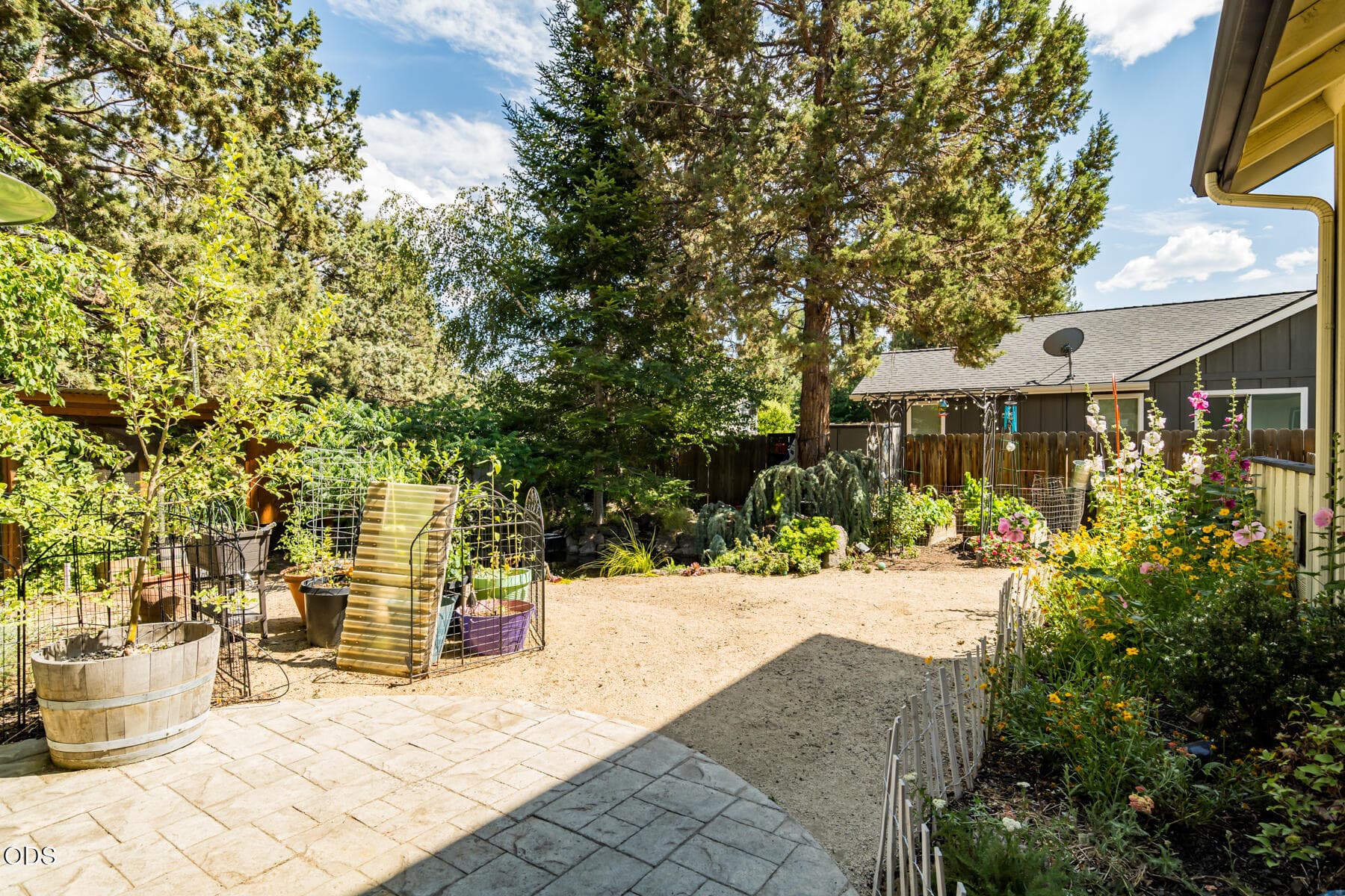 Photo 40 of 796 SE Briarwood Court