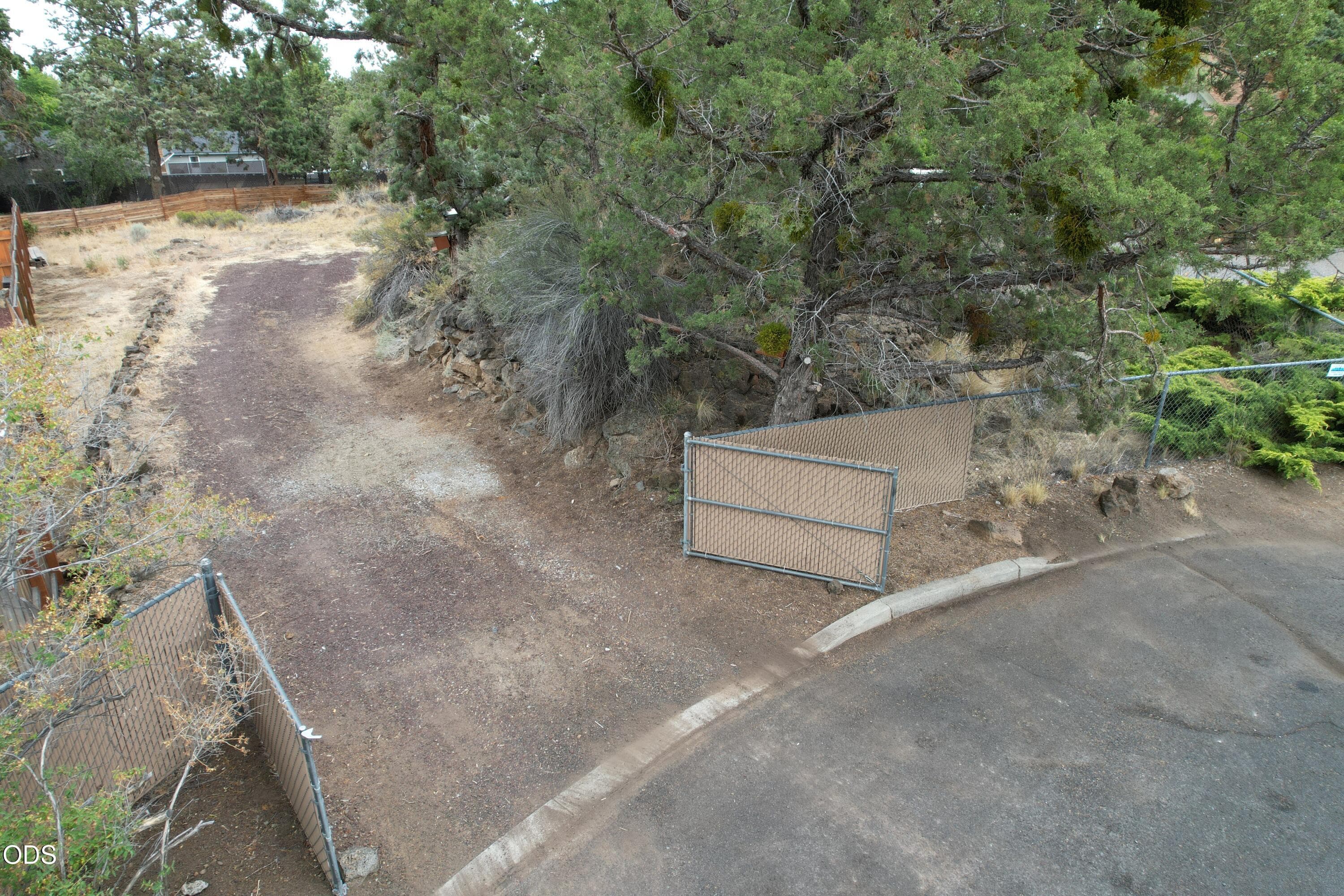 Photo 3 of 20686 Hawkin Place