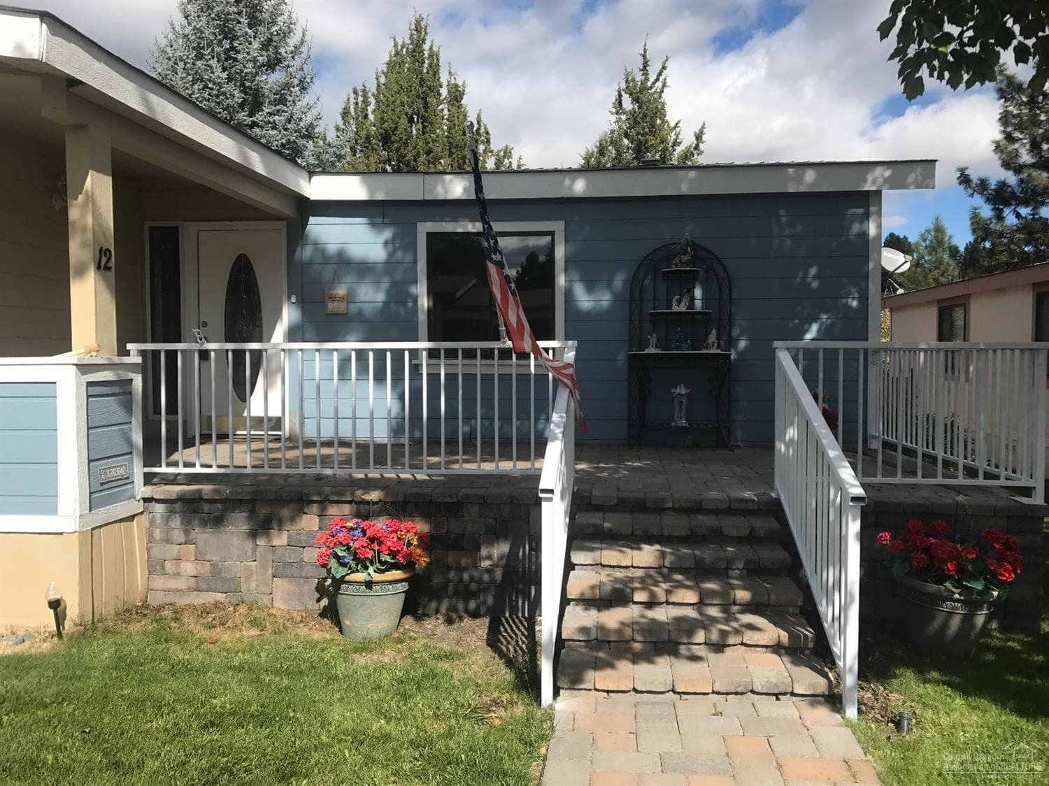 Photo 2 of 1001 SE 15th Street, 12