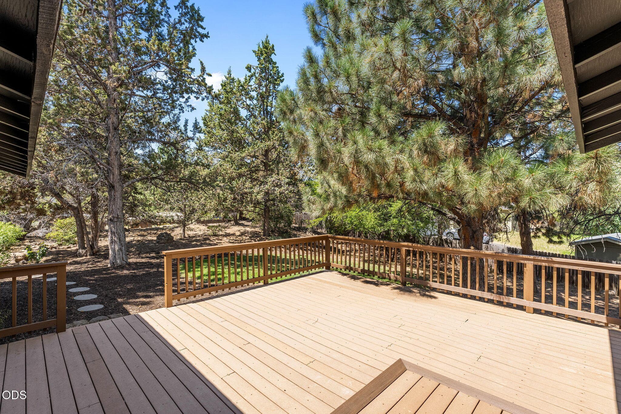 Photo 3 of 61579 Rockway Terrace