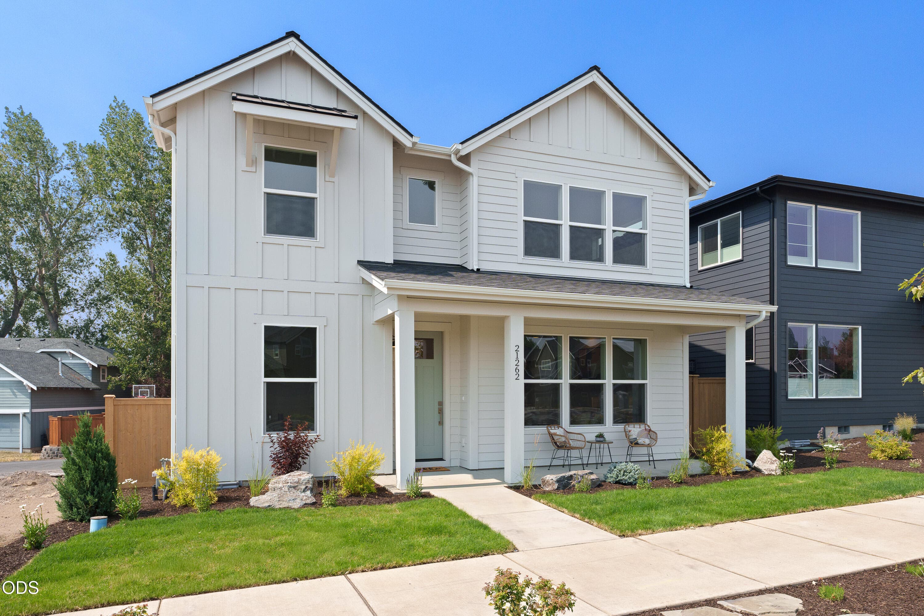 Photo 2 of 21262 NE Beall Drive, 45