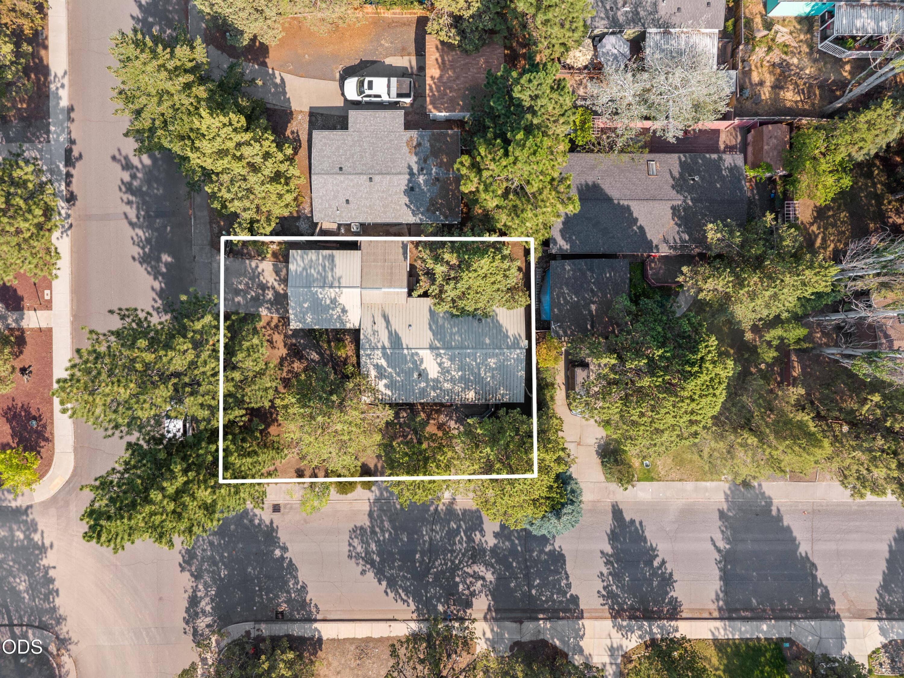 Photo 26 of 1523 SE Bronzewood Avenue