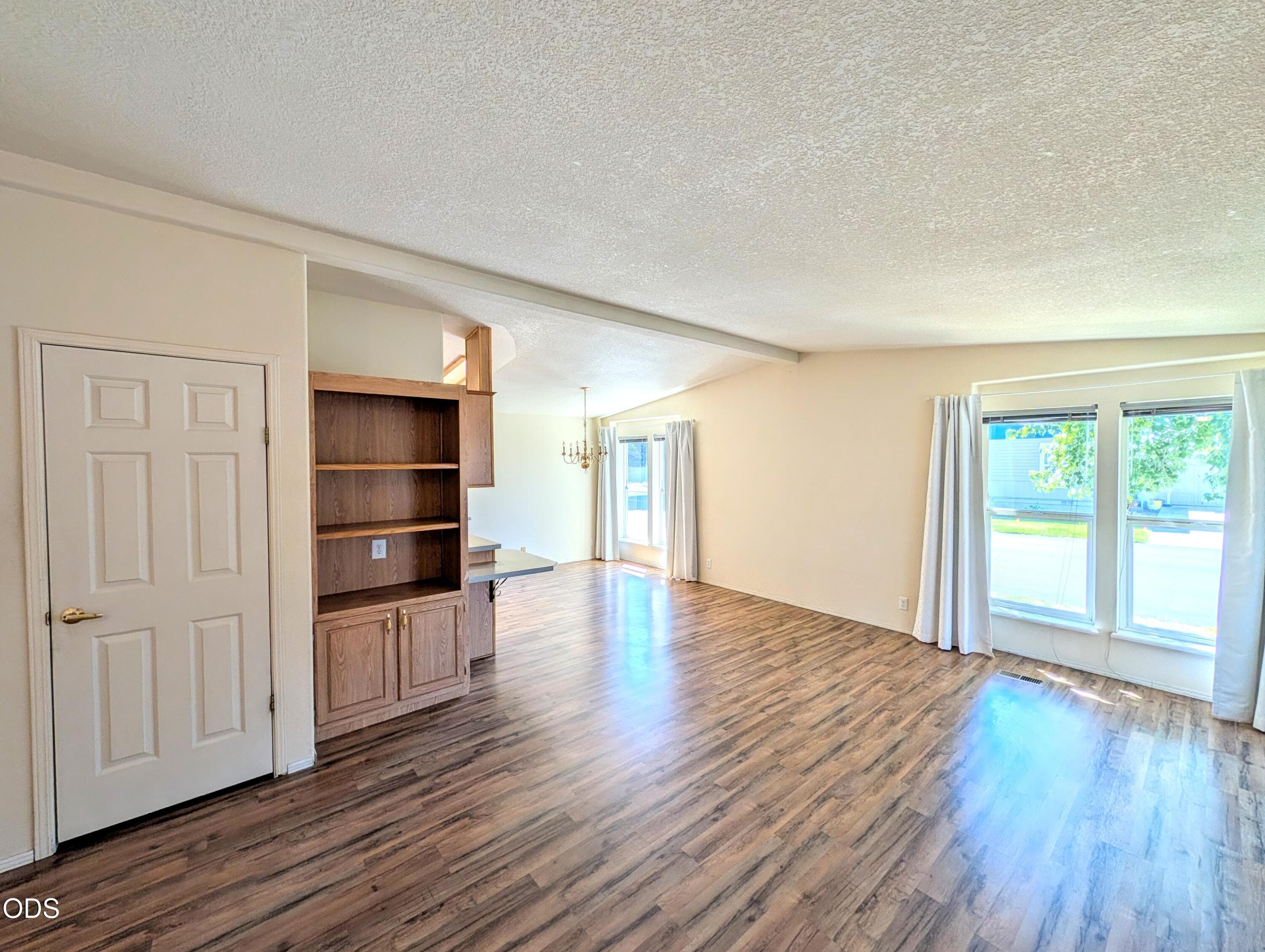 Photo 3 of 1188 NE 27th Street, 57