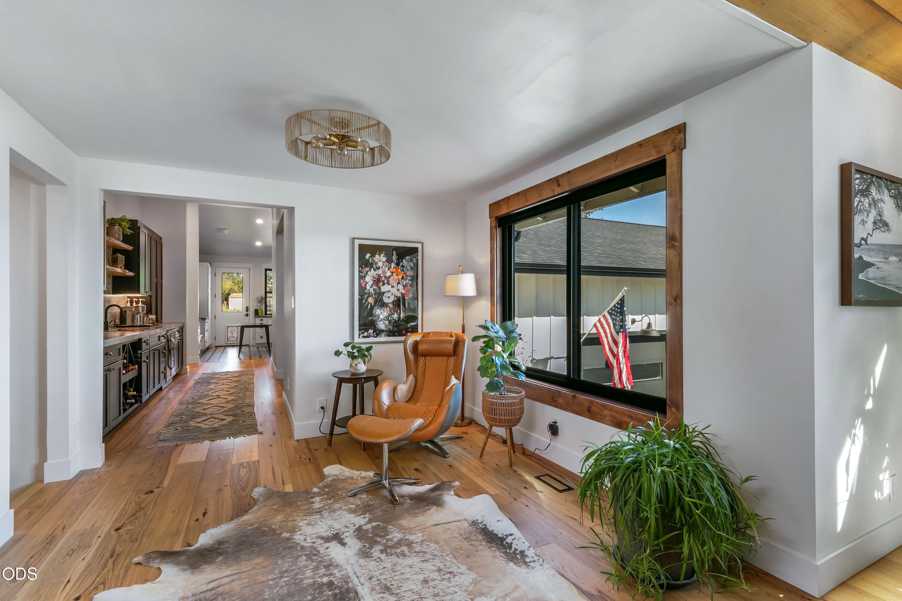 Photo 4 of 62215 Byram Court