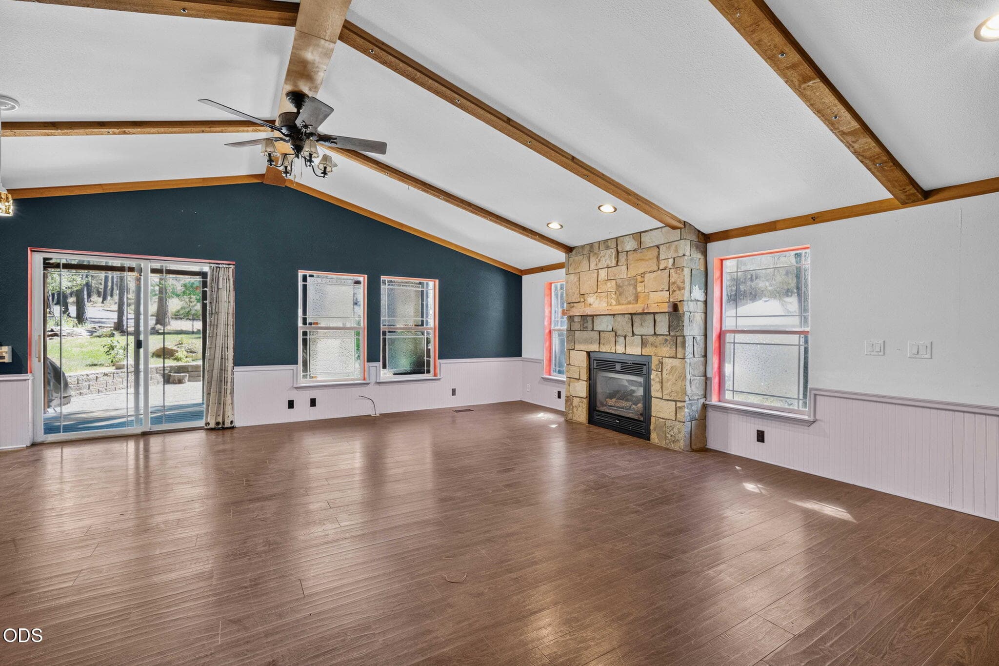 Photo 3 of 16878 Jacinto Road