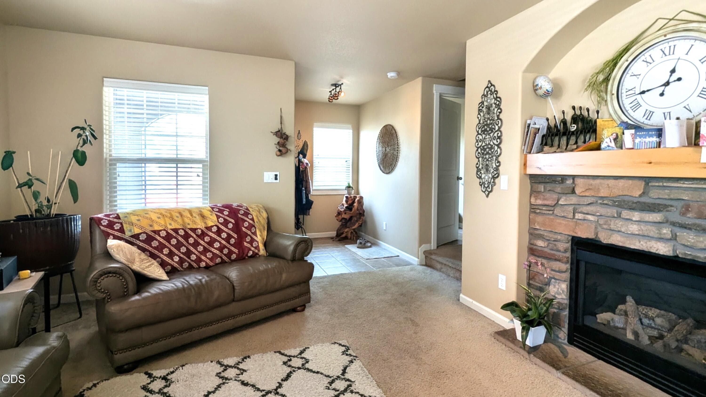 Photo 4 of 20441 Brentwood Avenue