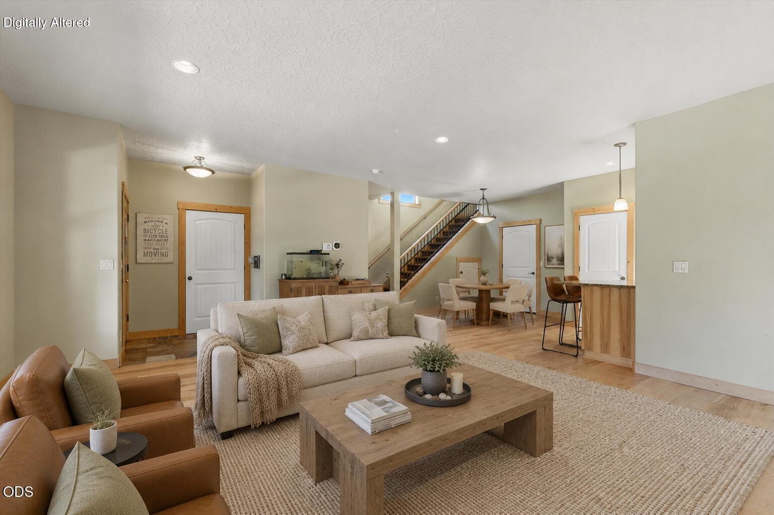 Photo 3 of 61390 Merriewood Court