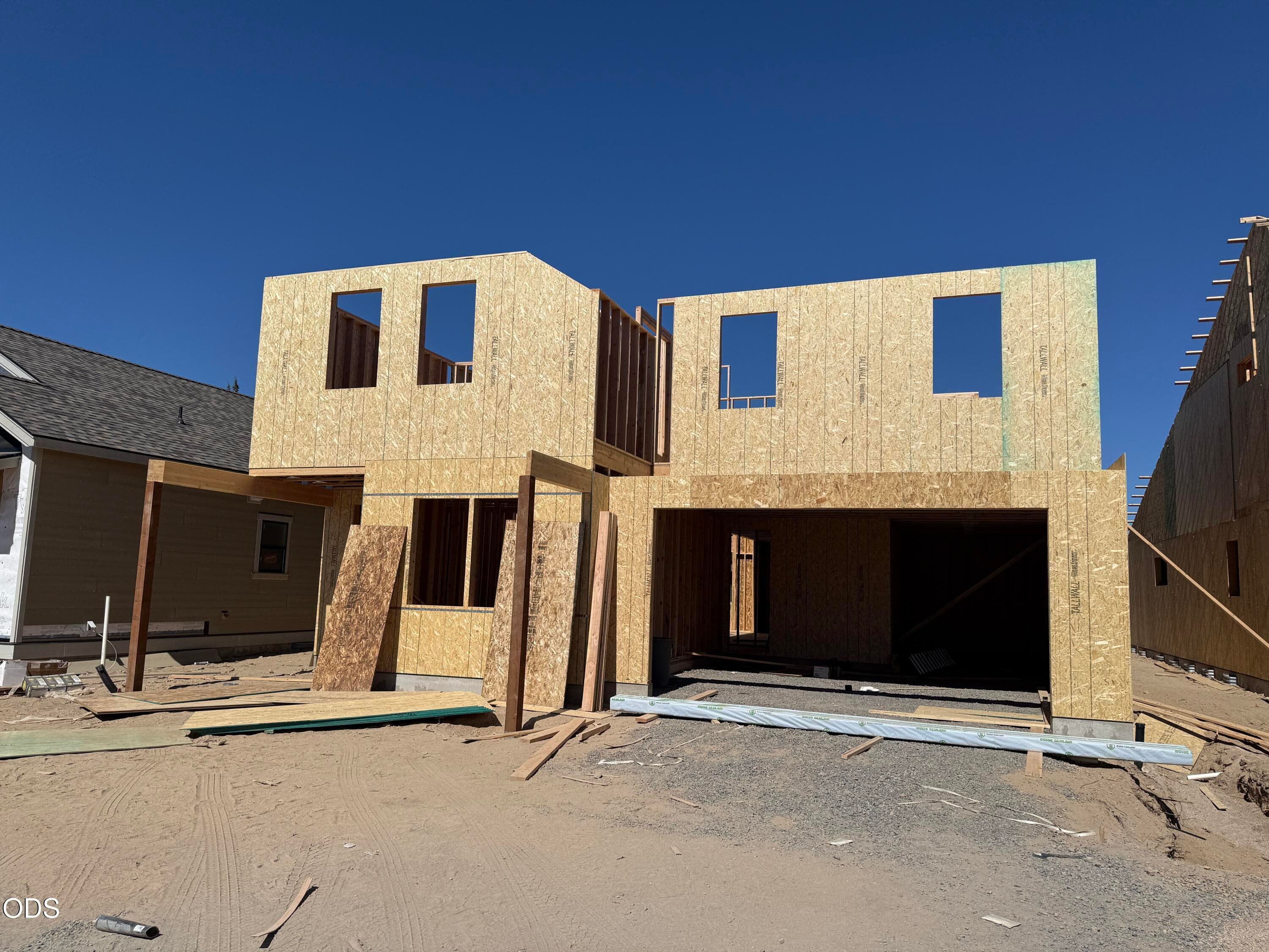 Photo 2 of 3078 NW Celilo Lane