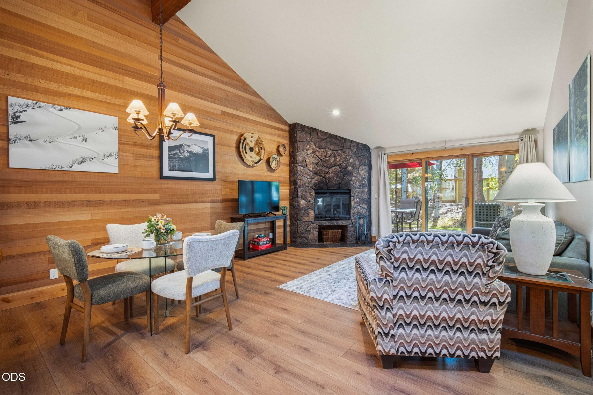 Photo 4 of 57367 Lake Aspen Lane, 68