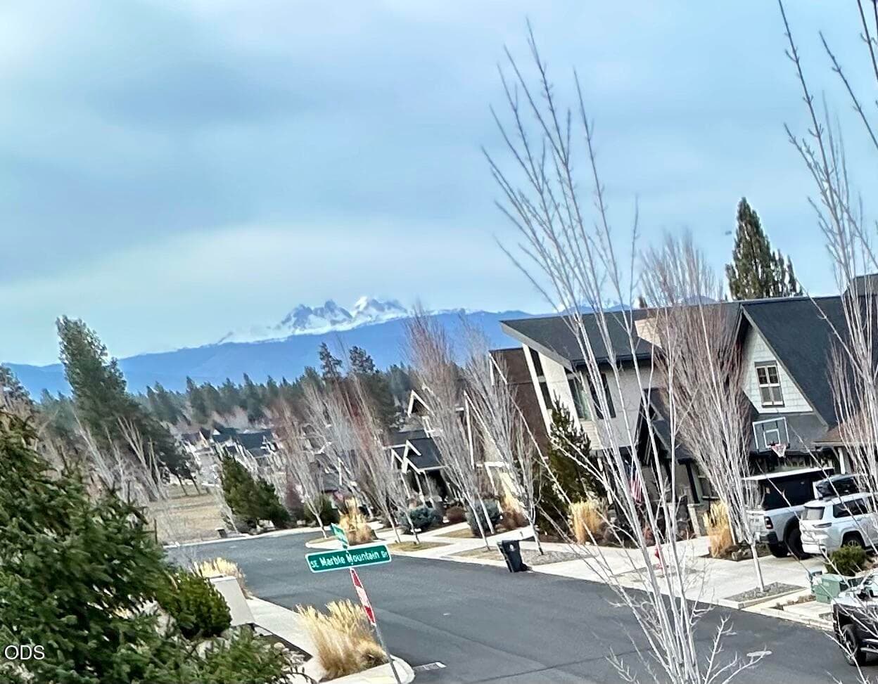 Photo 4 of 20637 SE Cougar Peak Drive