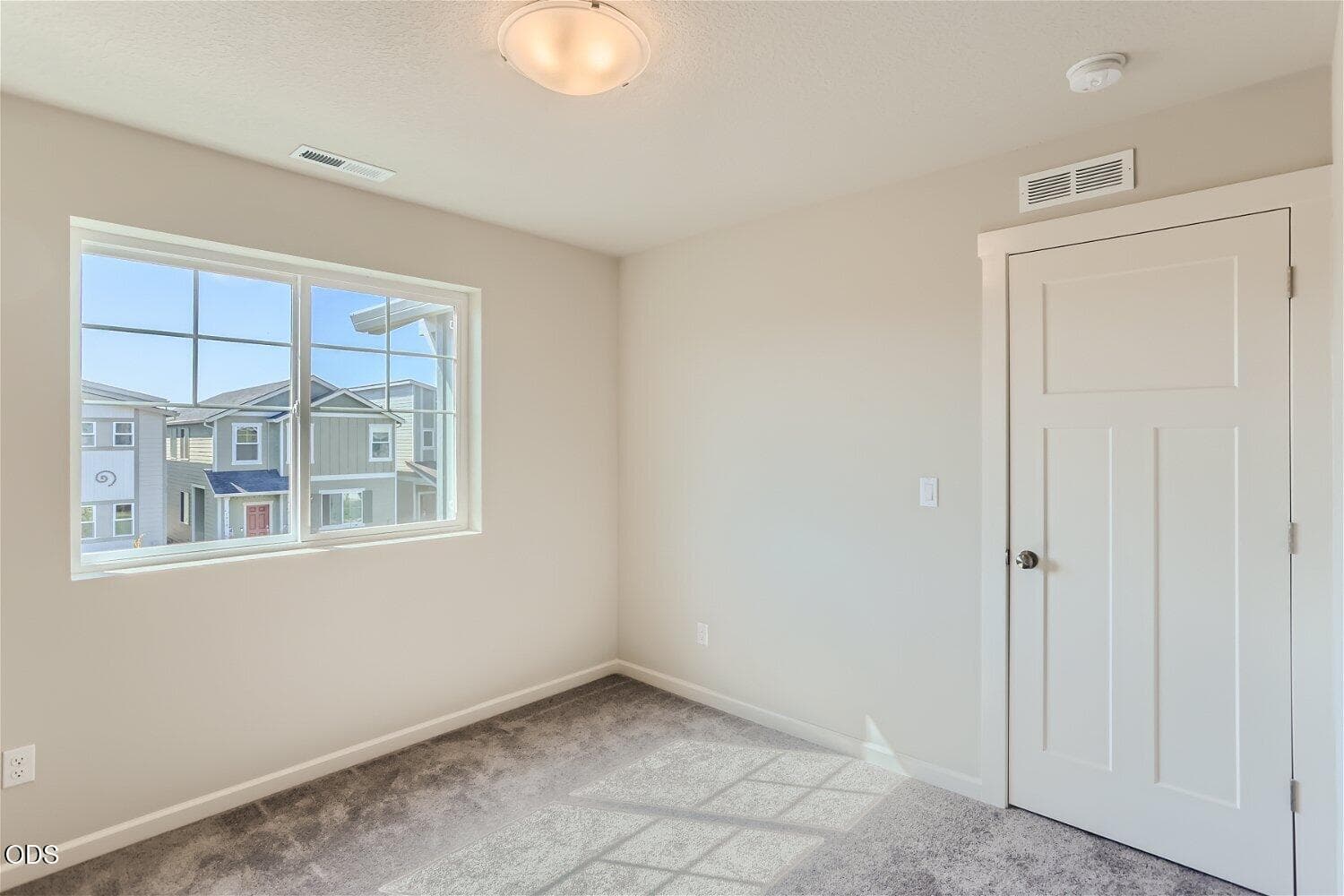 Photo 18 of 63110 NE Henningsen Pl