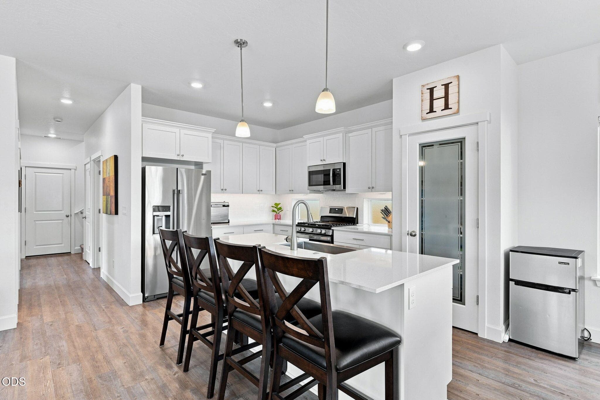 Photo 4 of 61637 SE Evie Drive